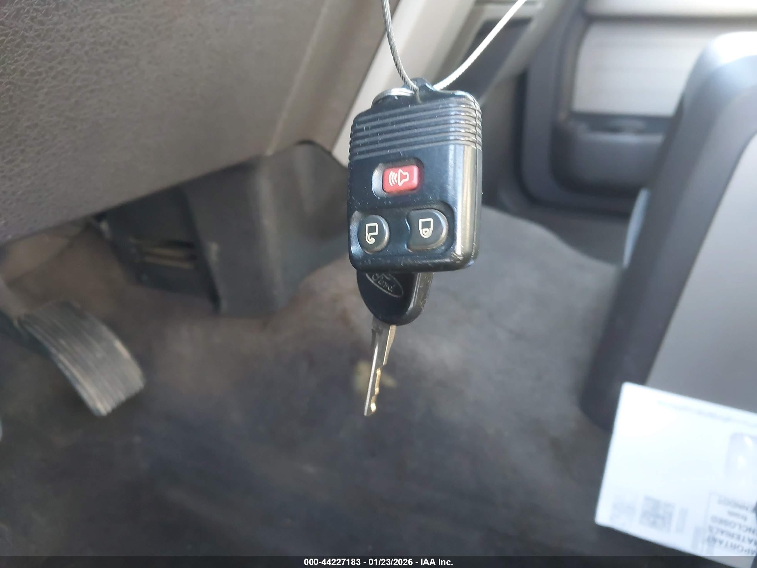 FORD F-150 image 11