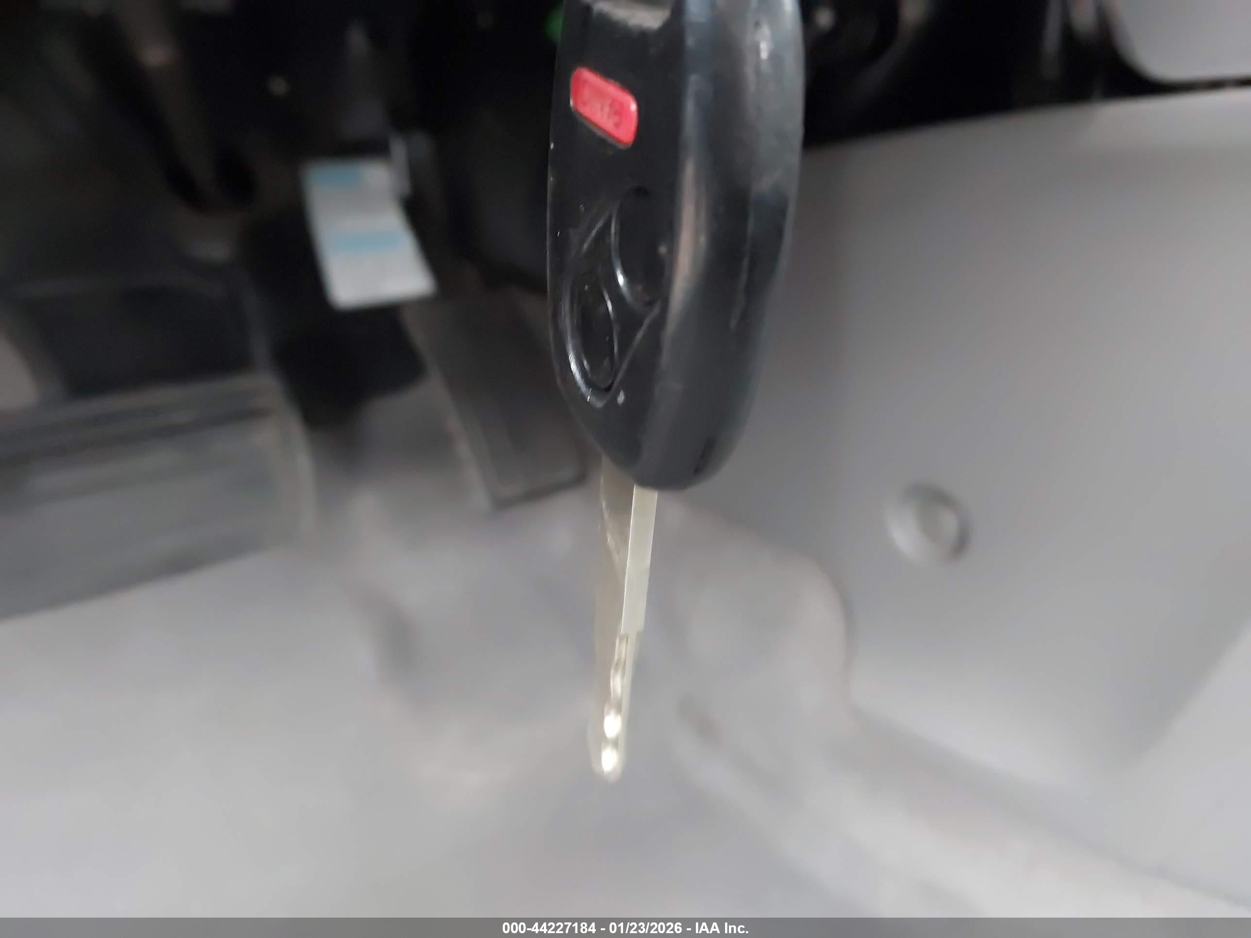 HONDA CR-V image 11