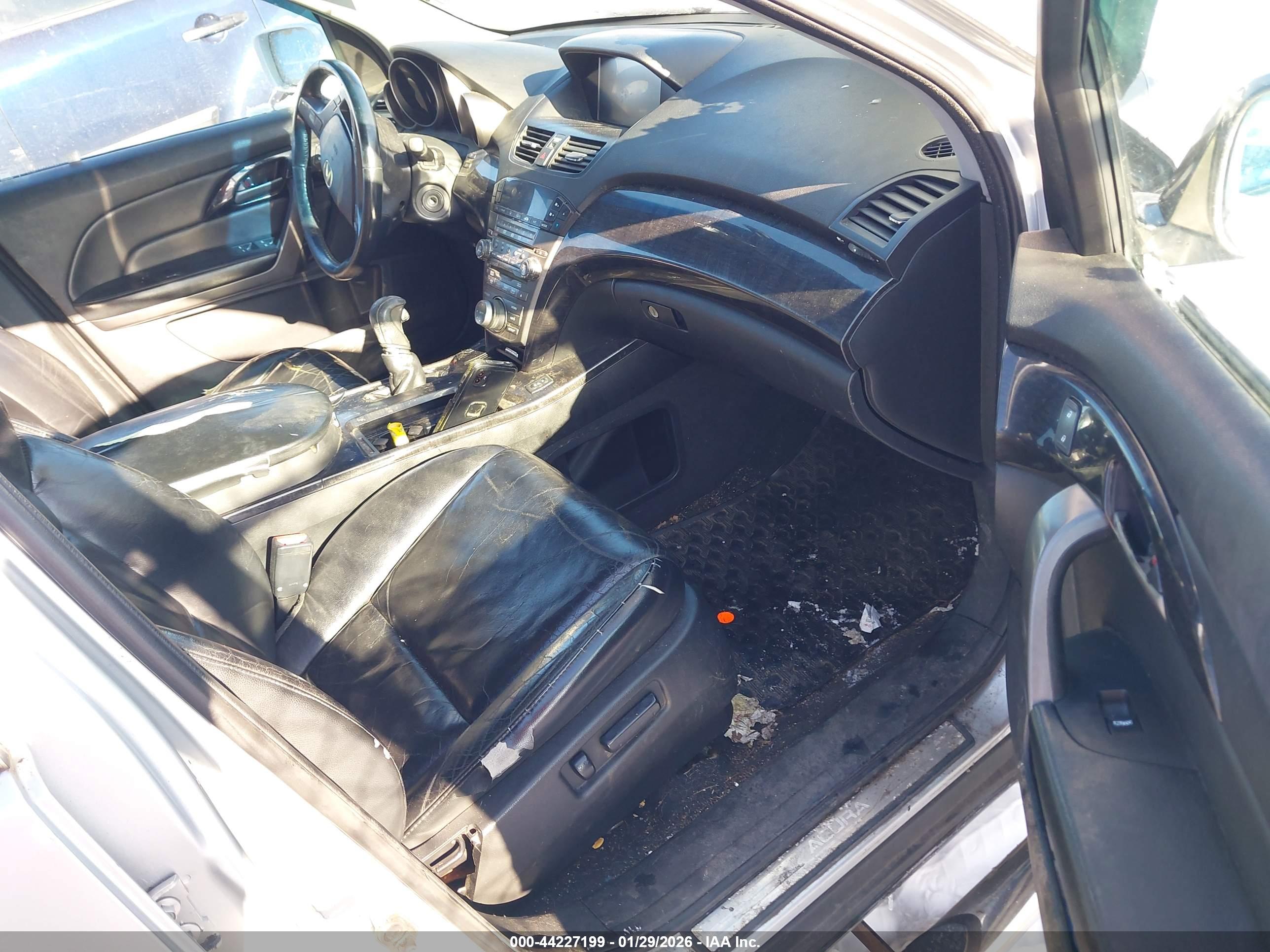 ACURA MDX image 5