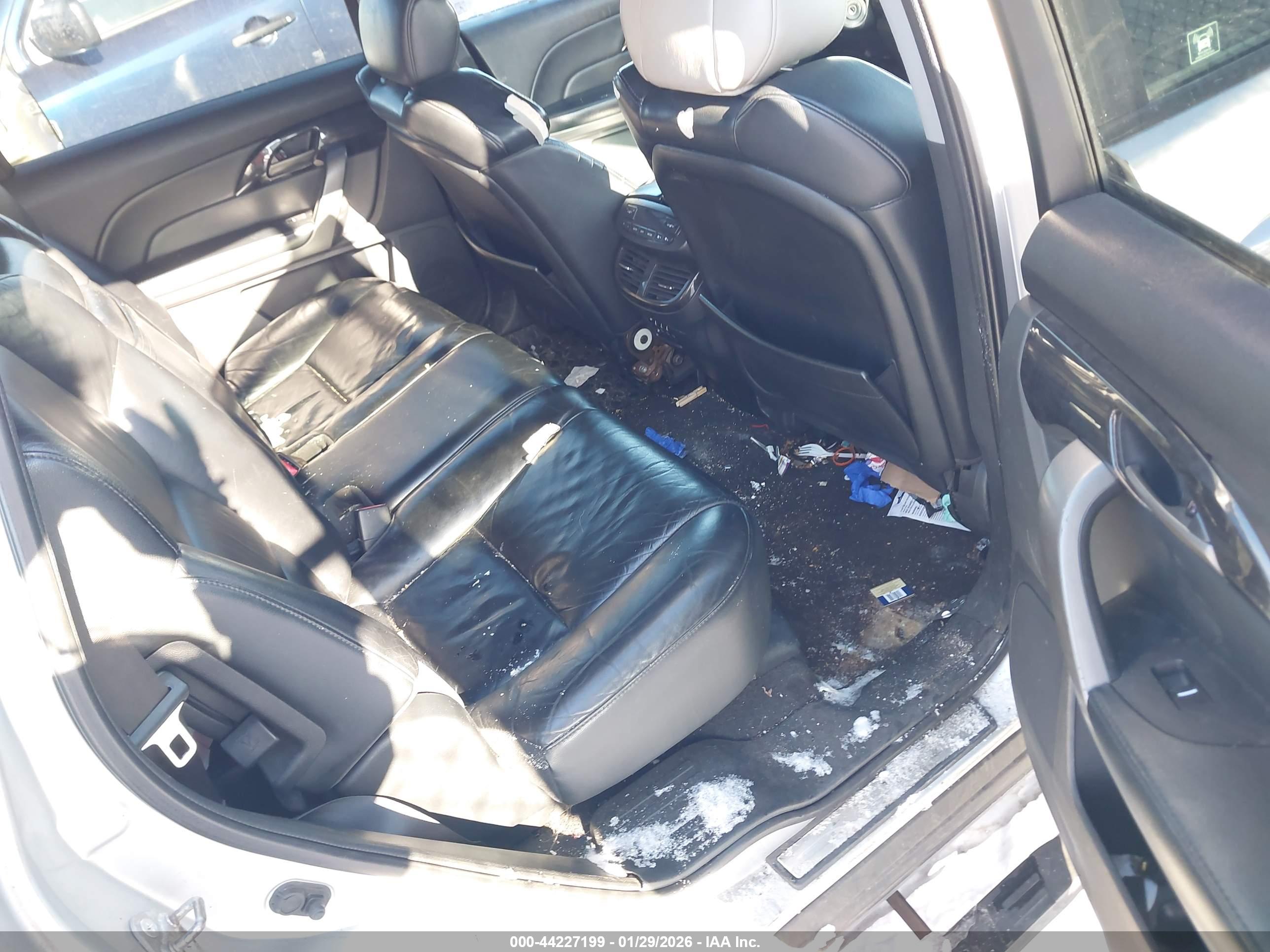 ACURA MDX image 8