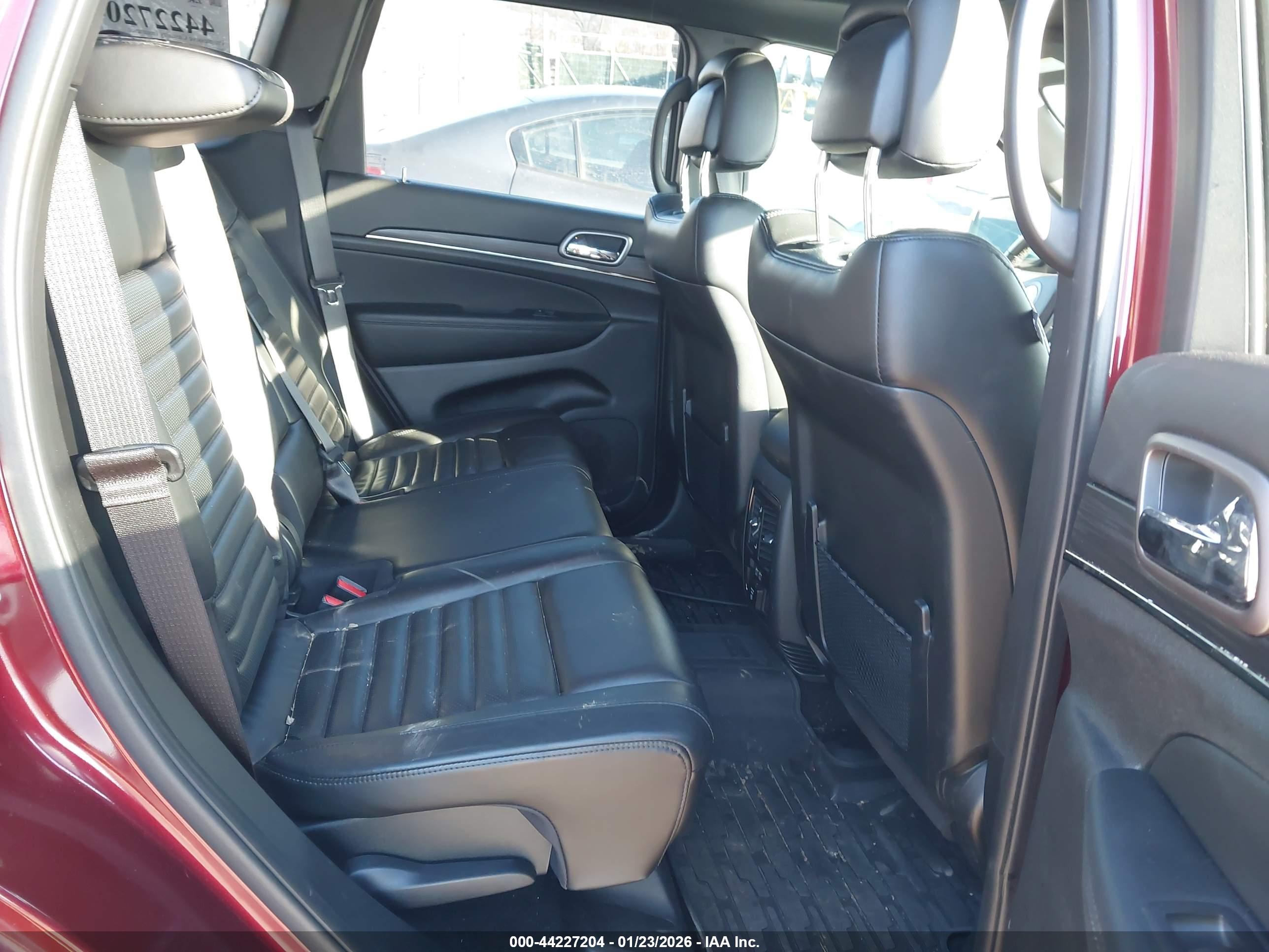 JEEP GRAND image 8