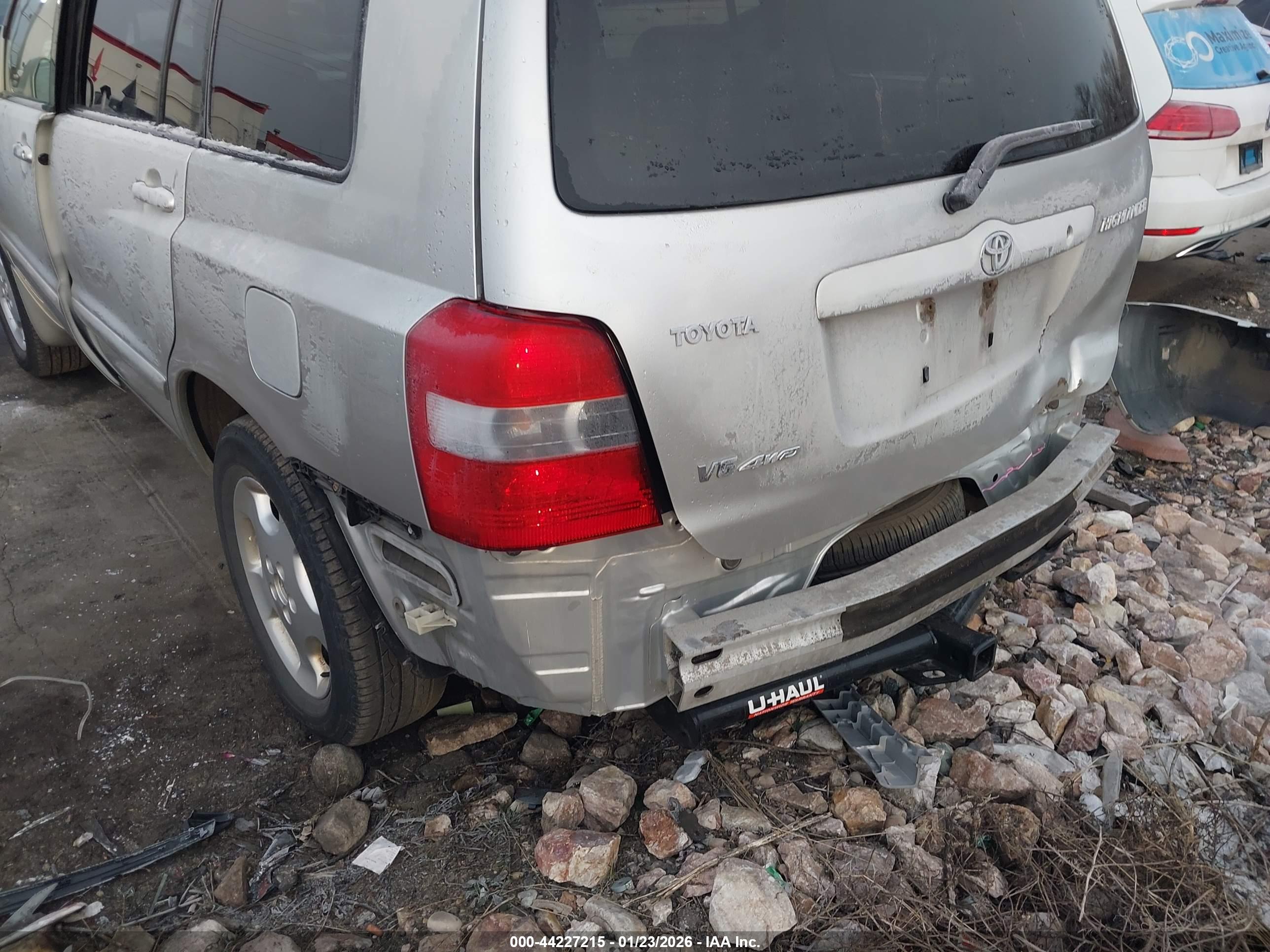 TOYOTA HIGHLANDER image 6