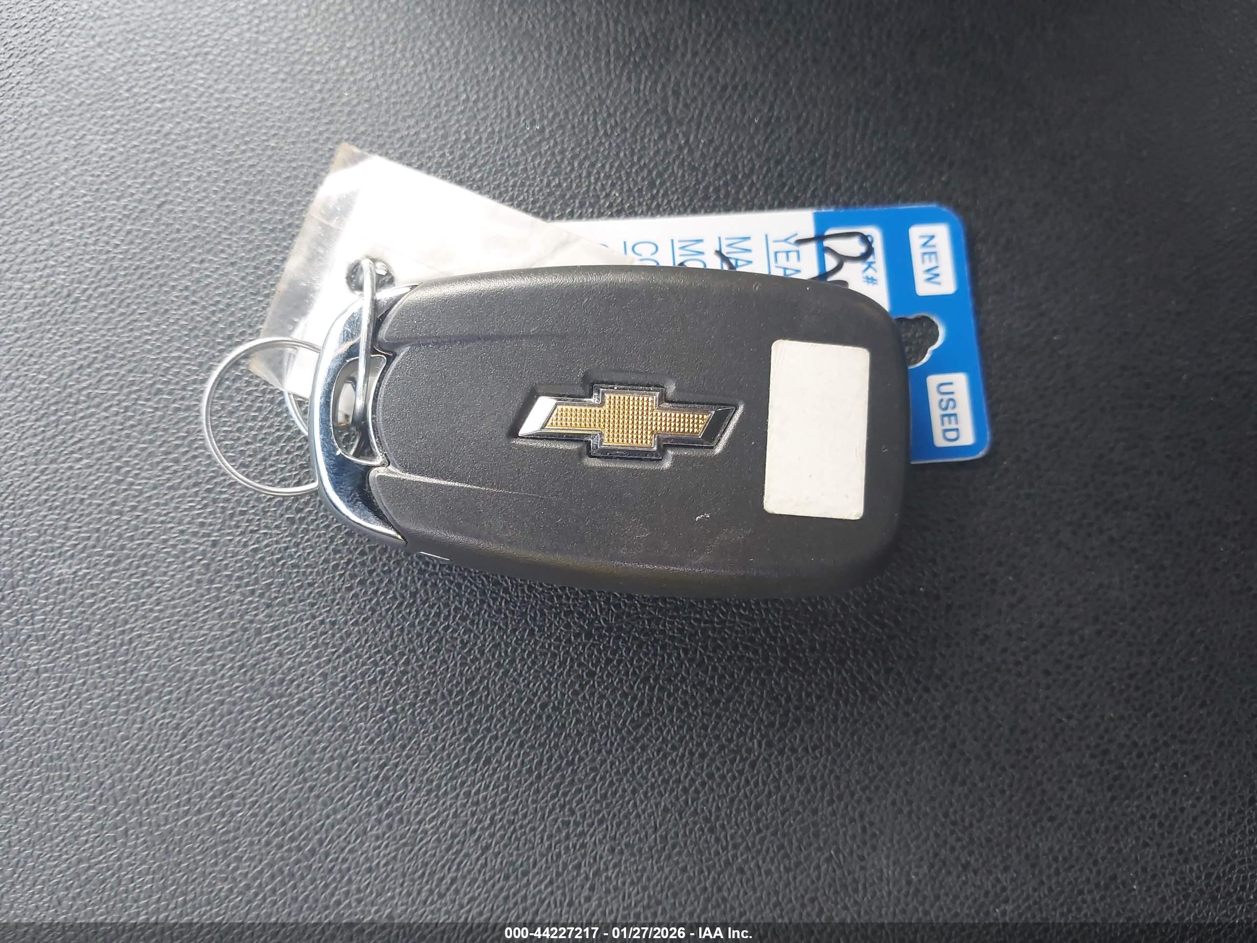 CHEVROLET EQUINOX image 11