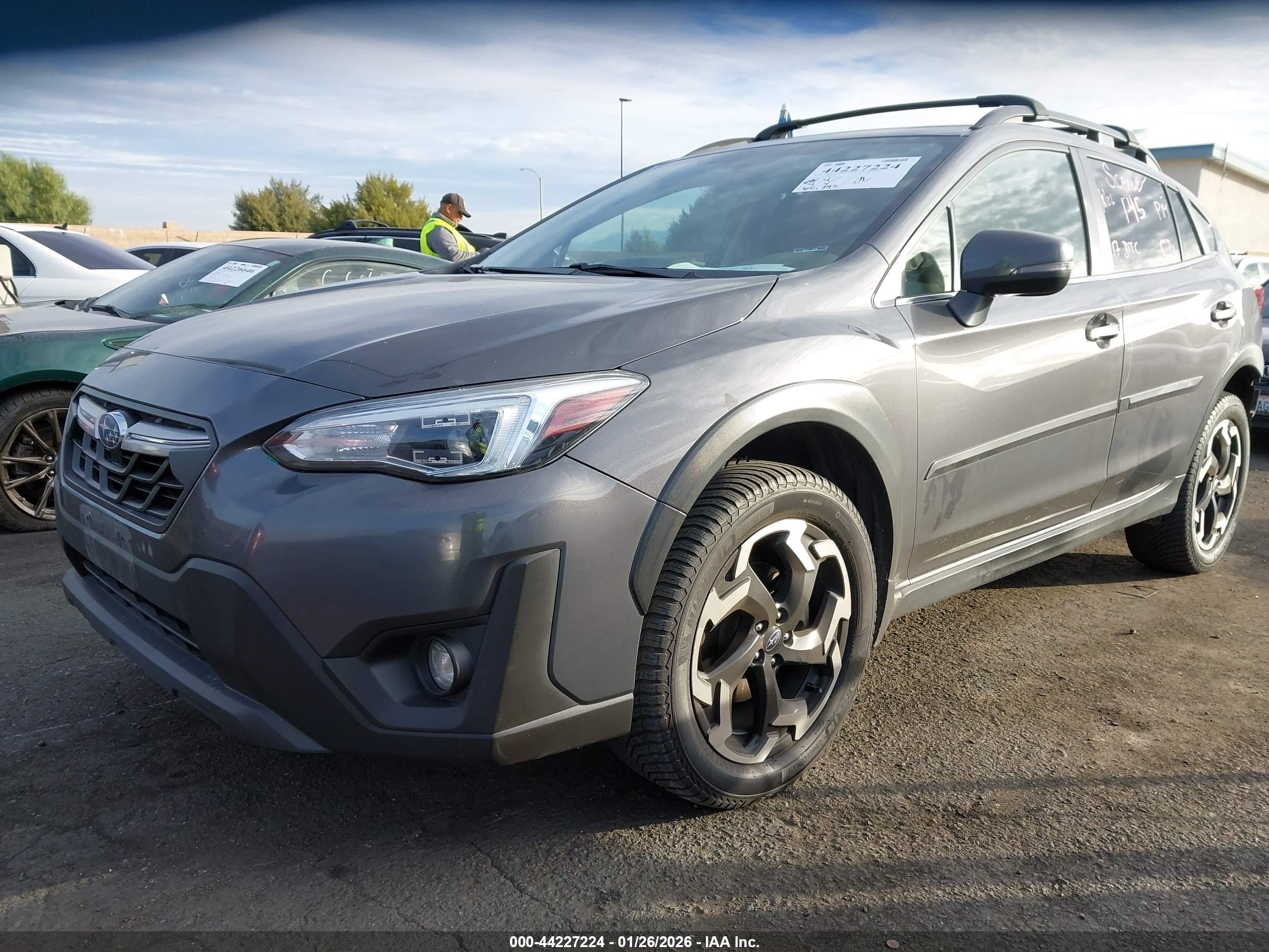 SUBARU CROSSTREK image 2
