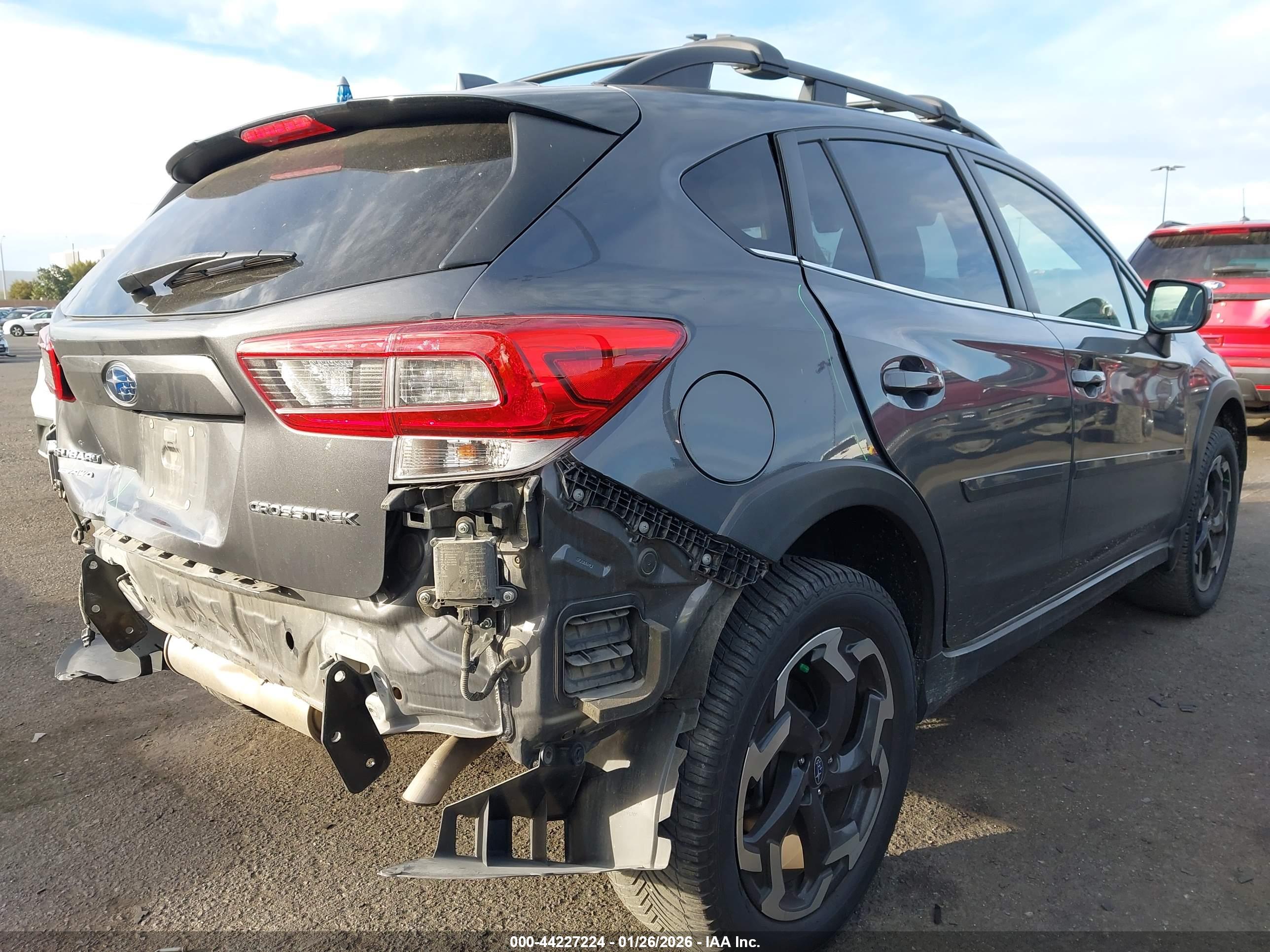 SUBARU CROSSTREK image 4