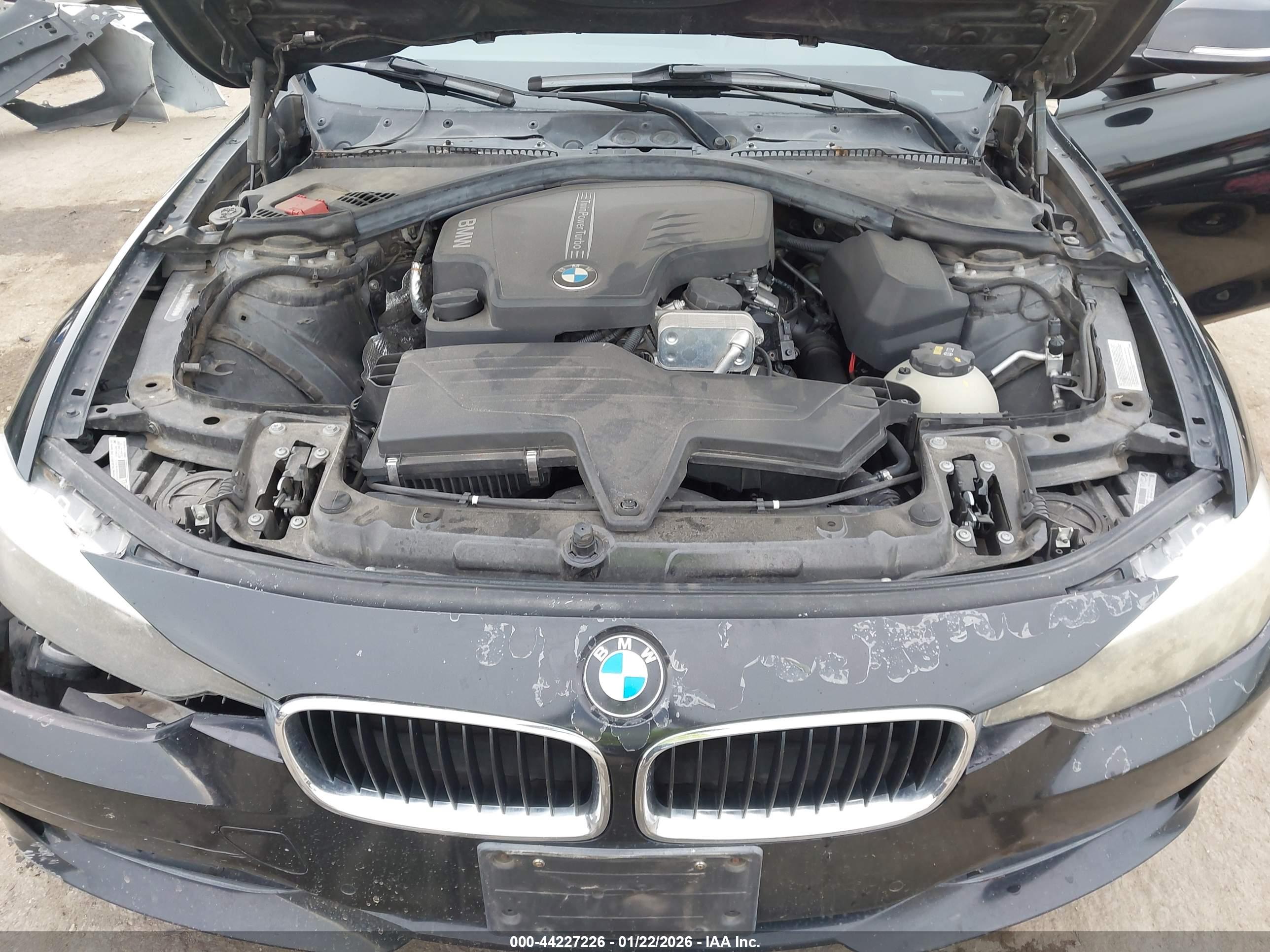 BMW 328I image 10