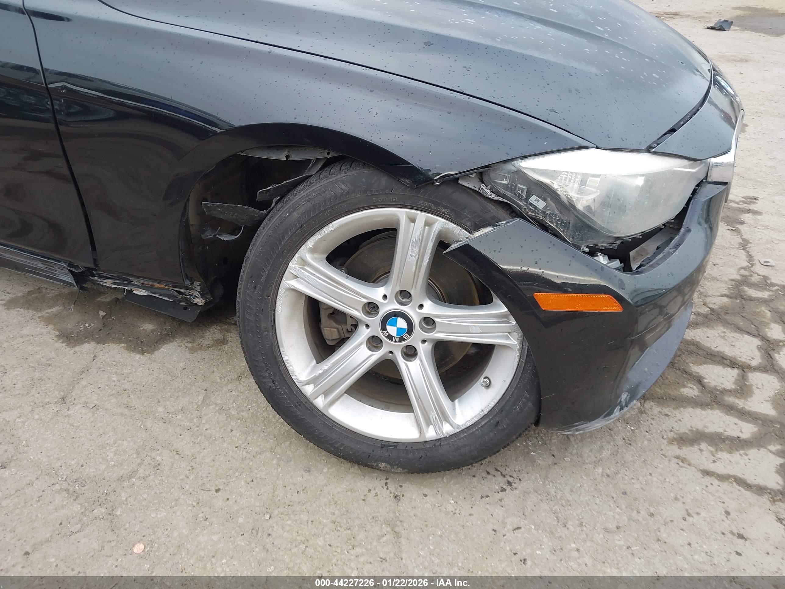 BMW 328I image 6