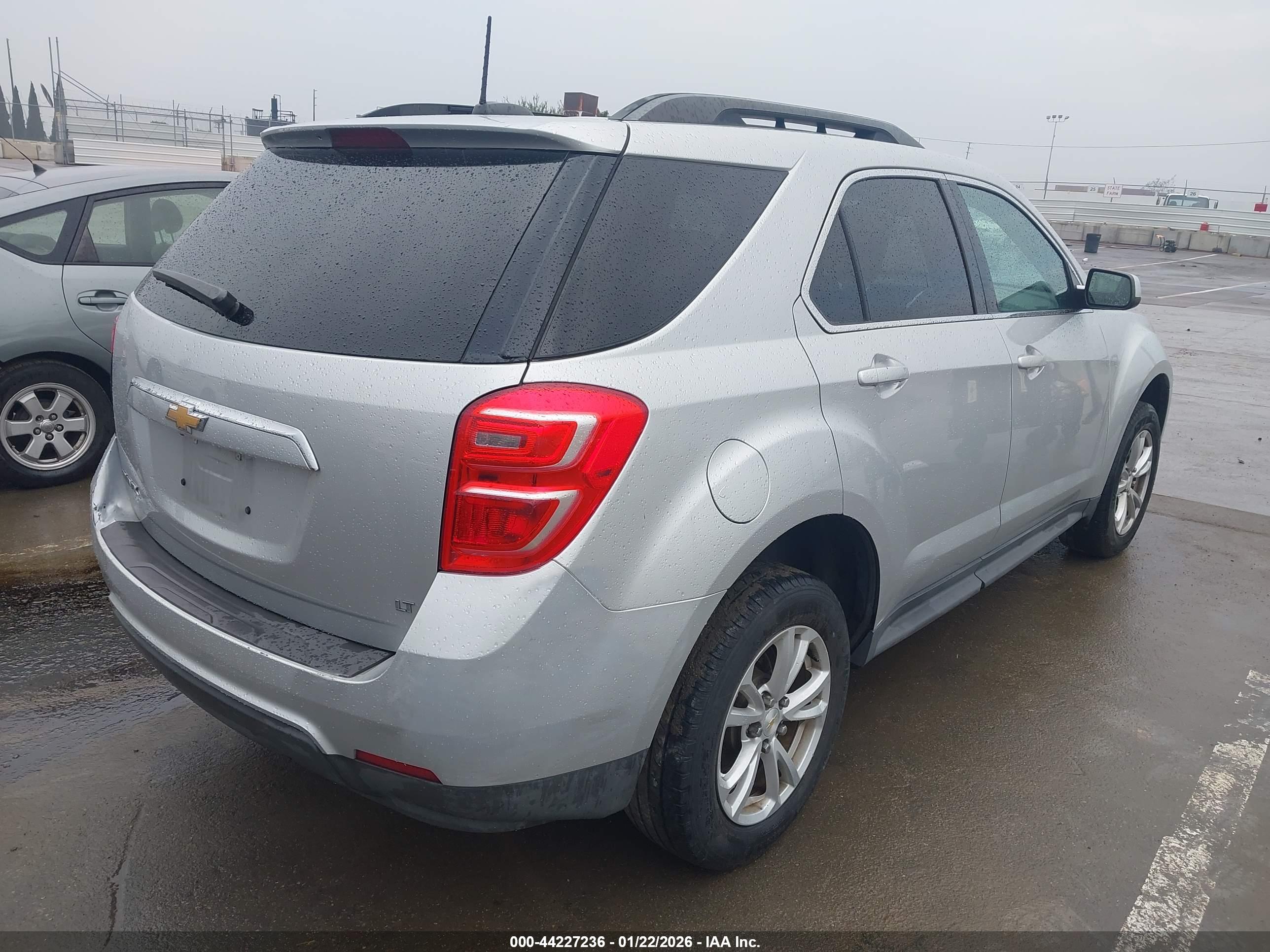 CHEVROLET EQUINOX image 4