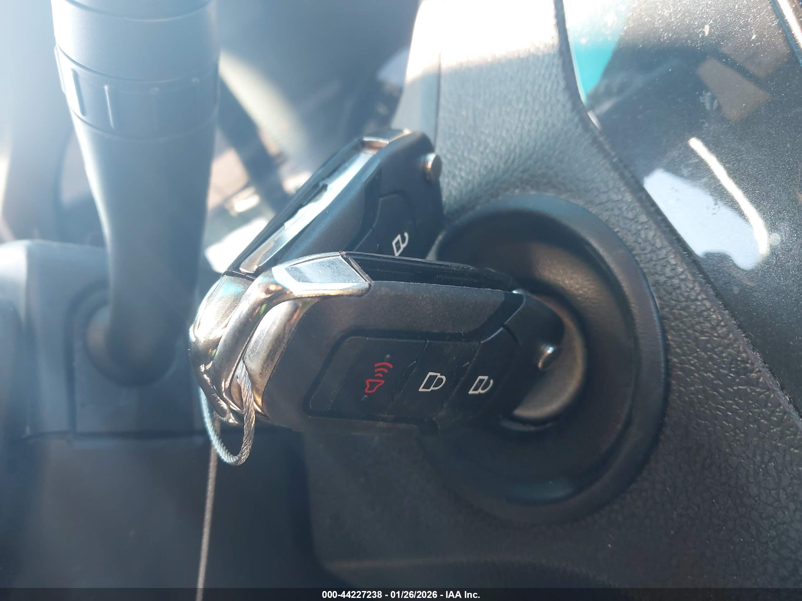 FORD EXPLORER image 11