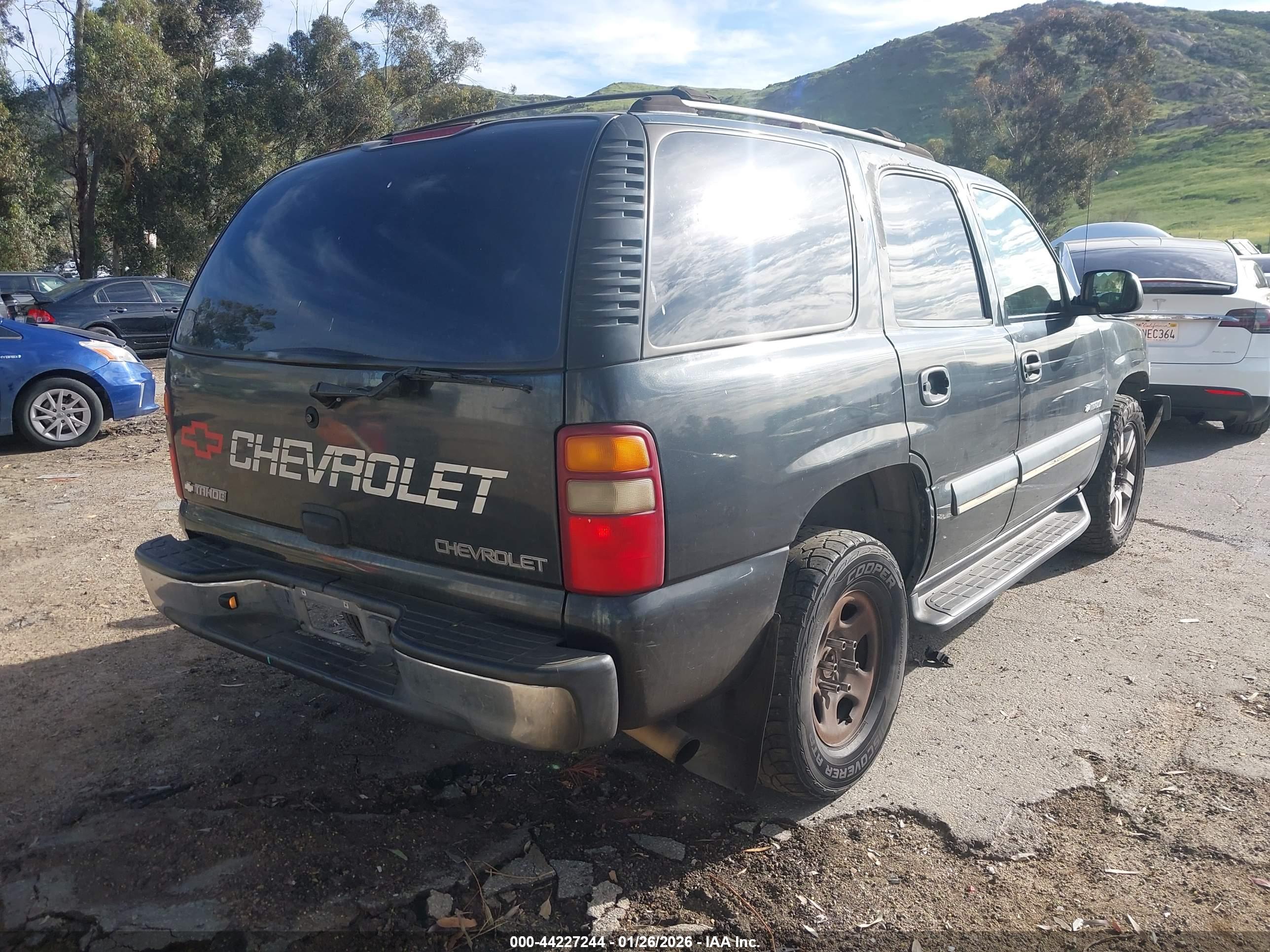 CHEVROLET TAHOE image 4