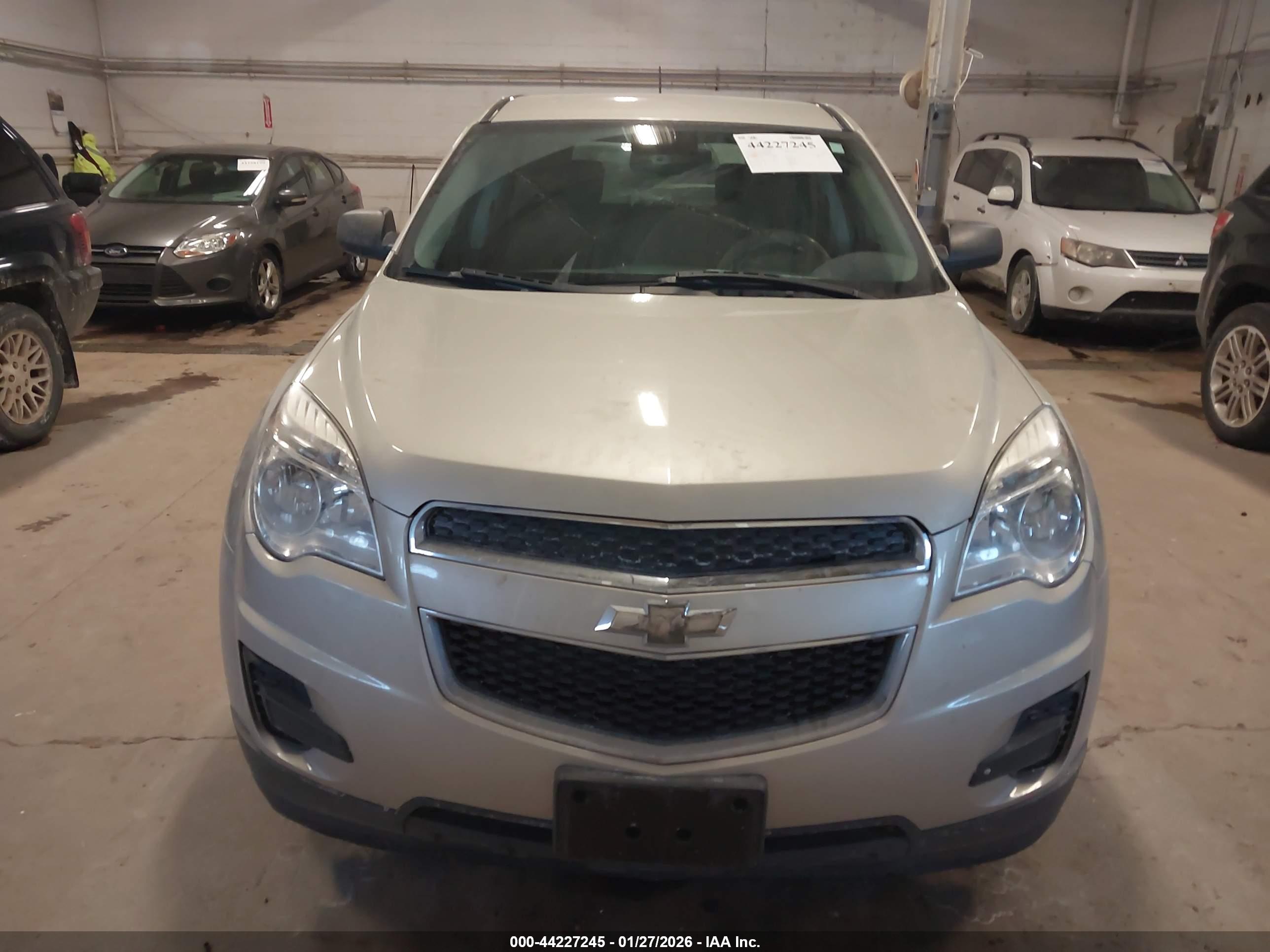 CHEVROLET EQUINOX image 6