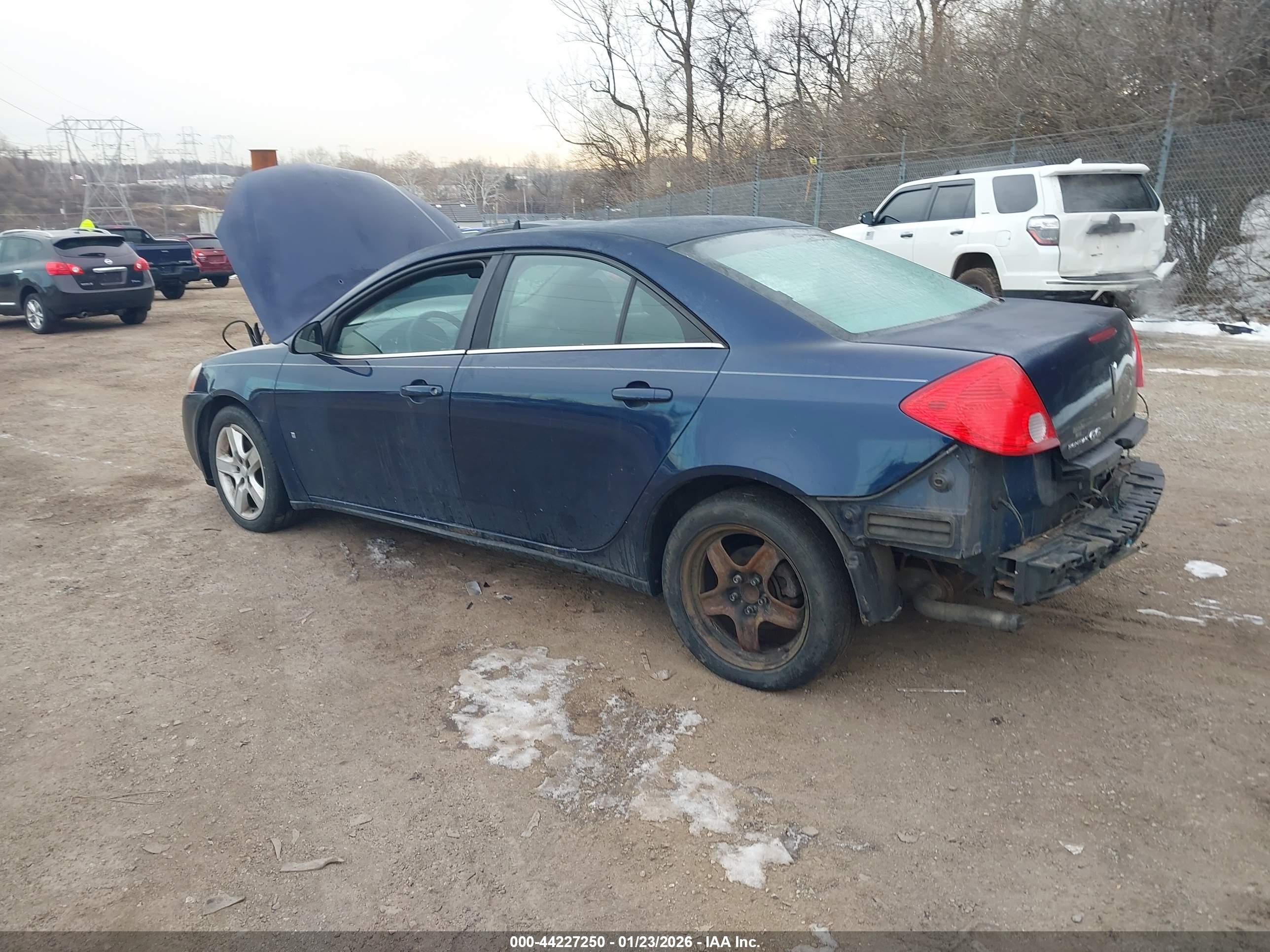 PONTIAC G6 image 3