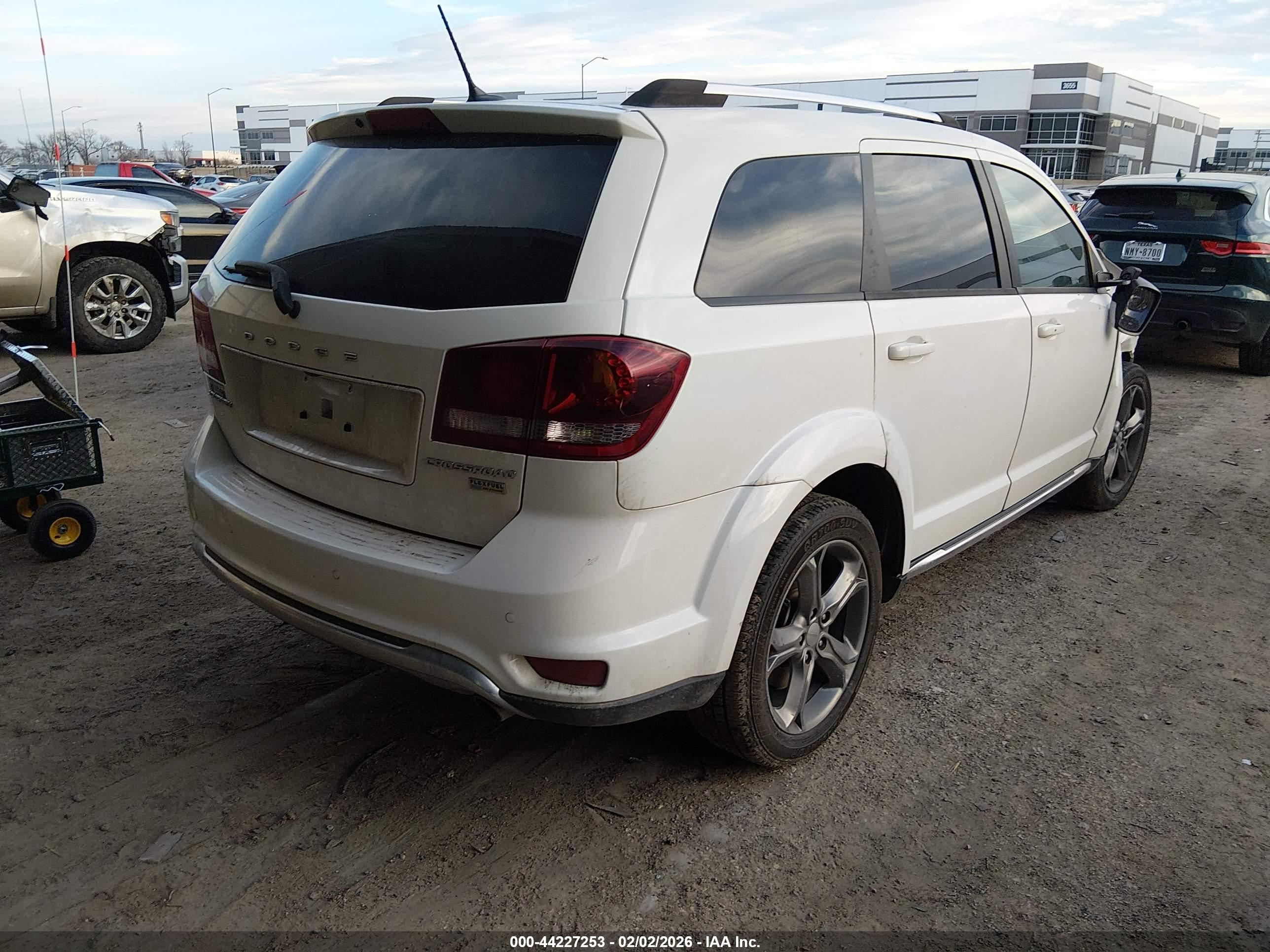 DODGE JOURNEY image 4