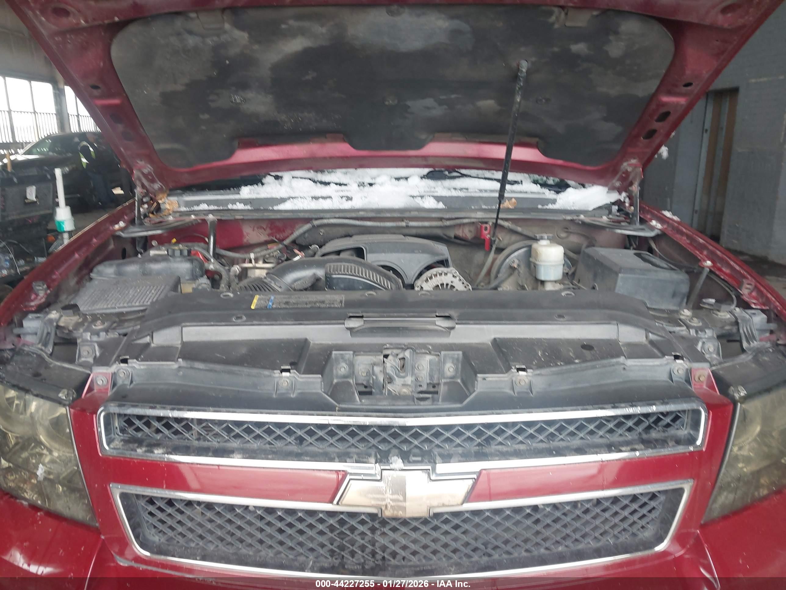 CHEVROLET TAHOE image 10
