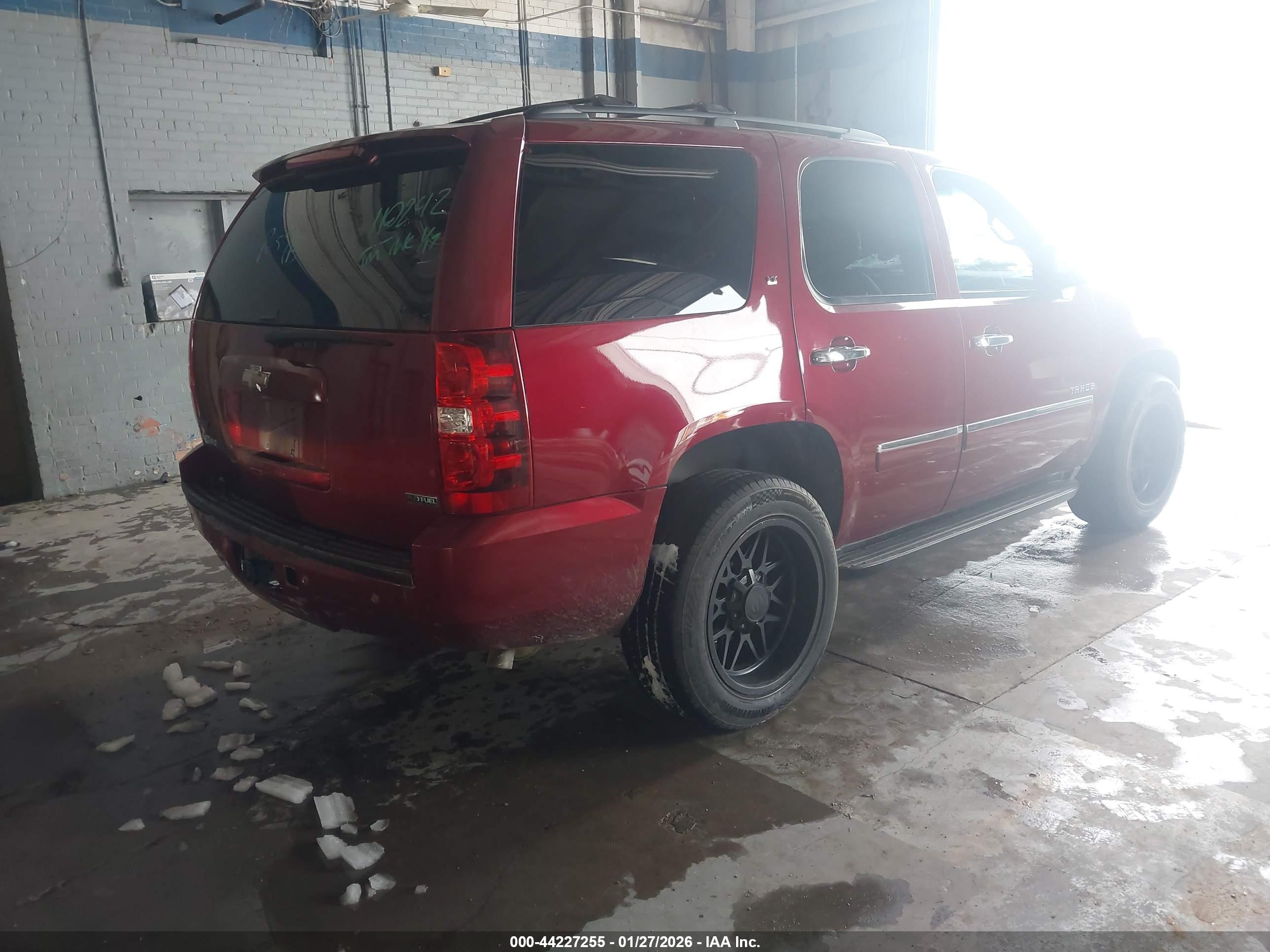 CHEVROLET TAHOE image 4