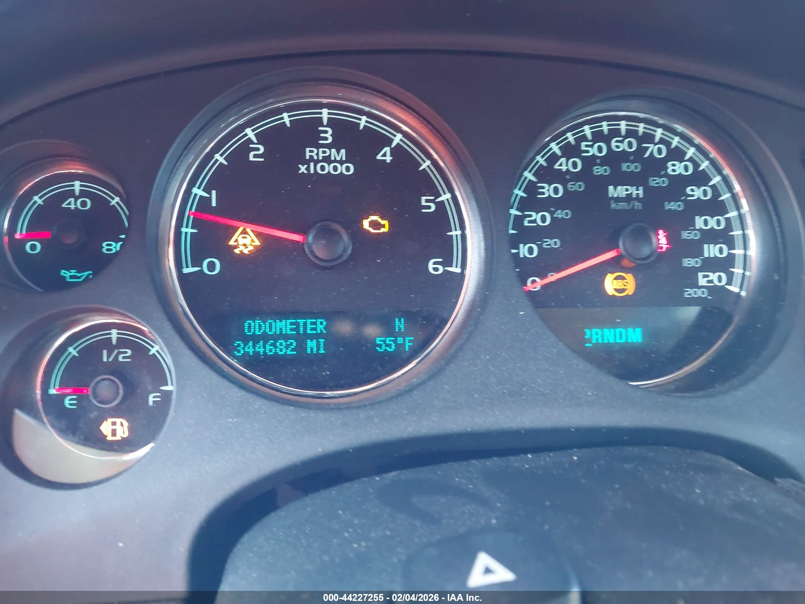CHEVROLET TAHOE image 7