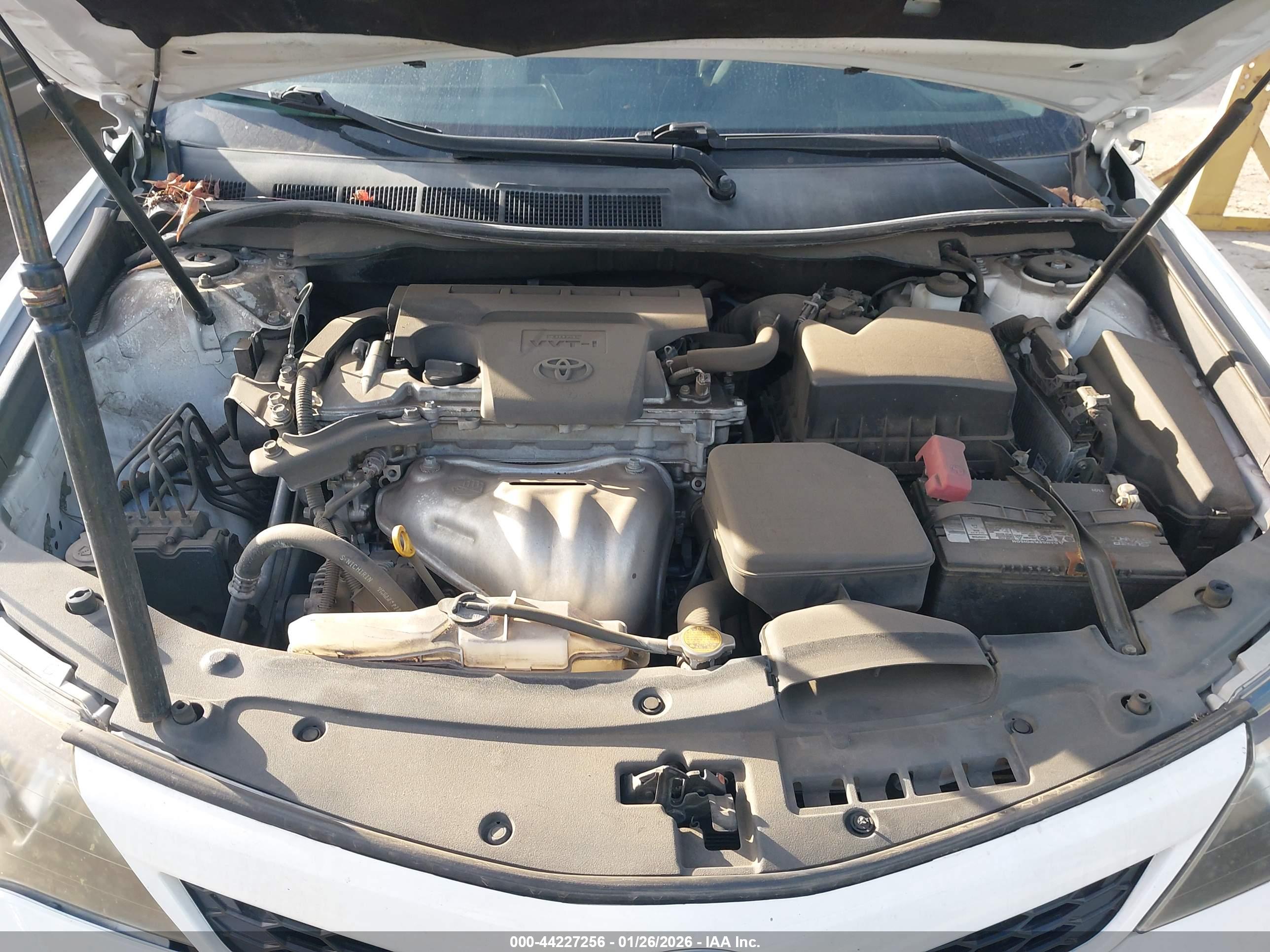 TOYOTA CAMRY image 10