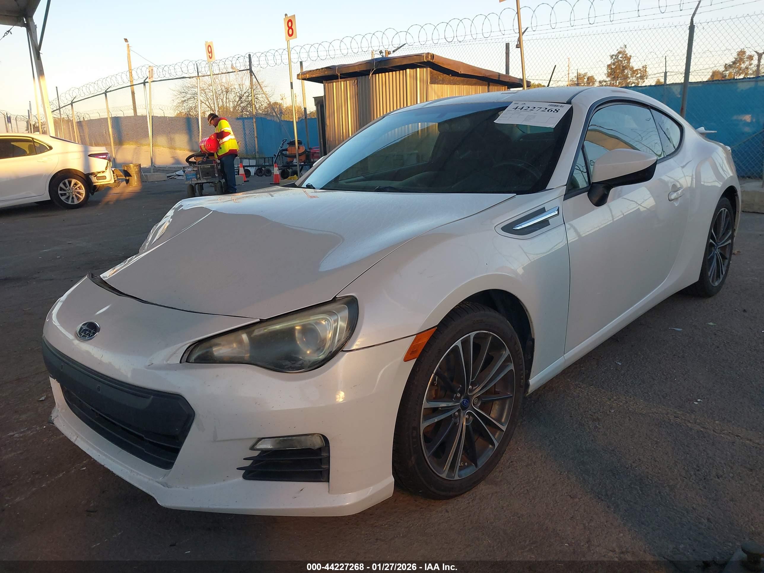 SUBARU BRZ image 2