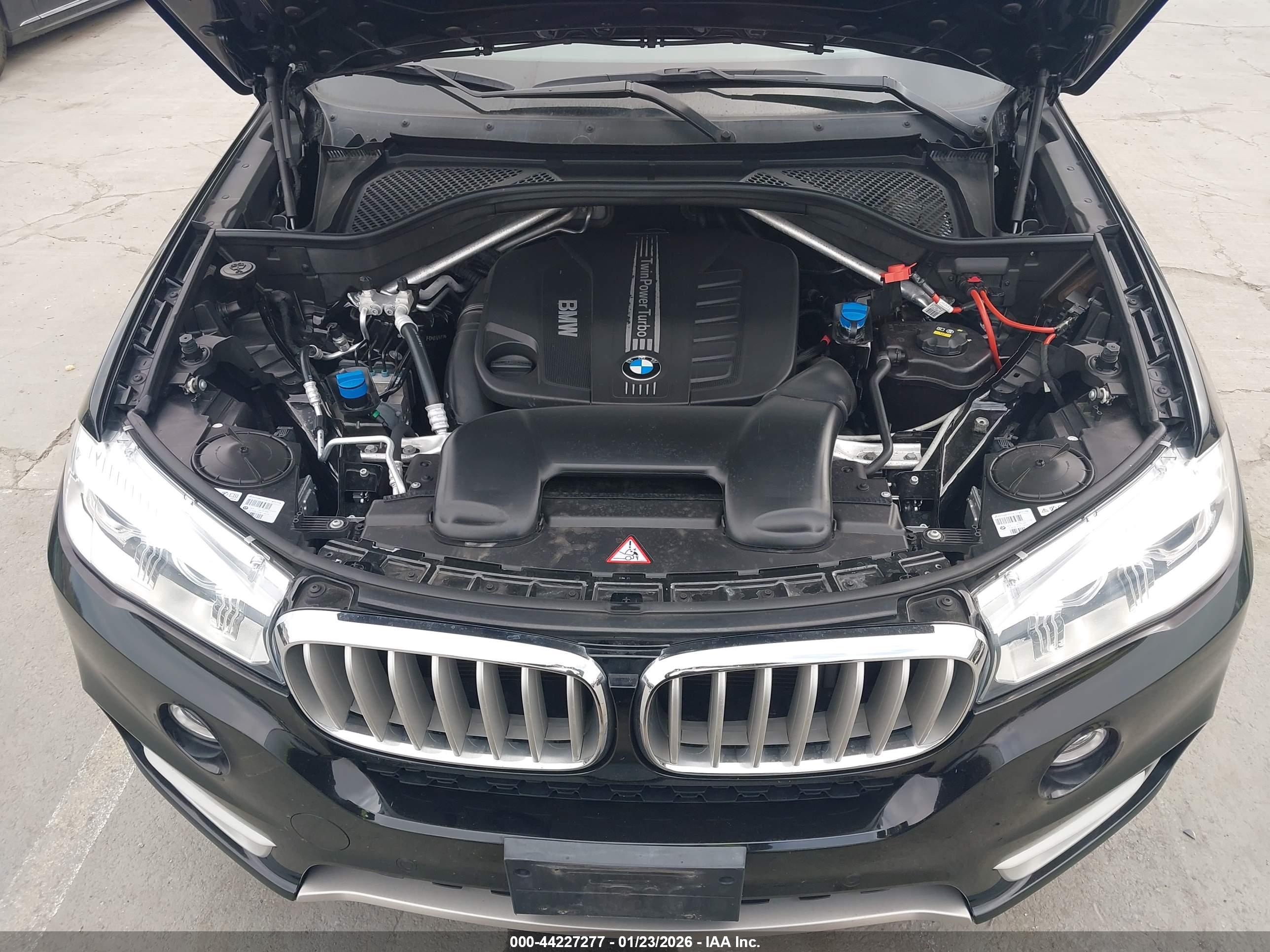 BMW X5 image 10
