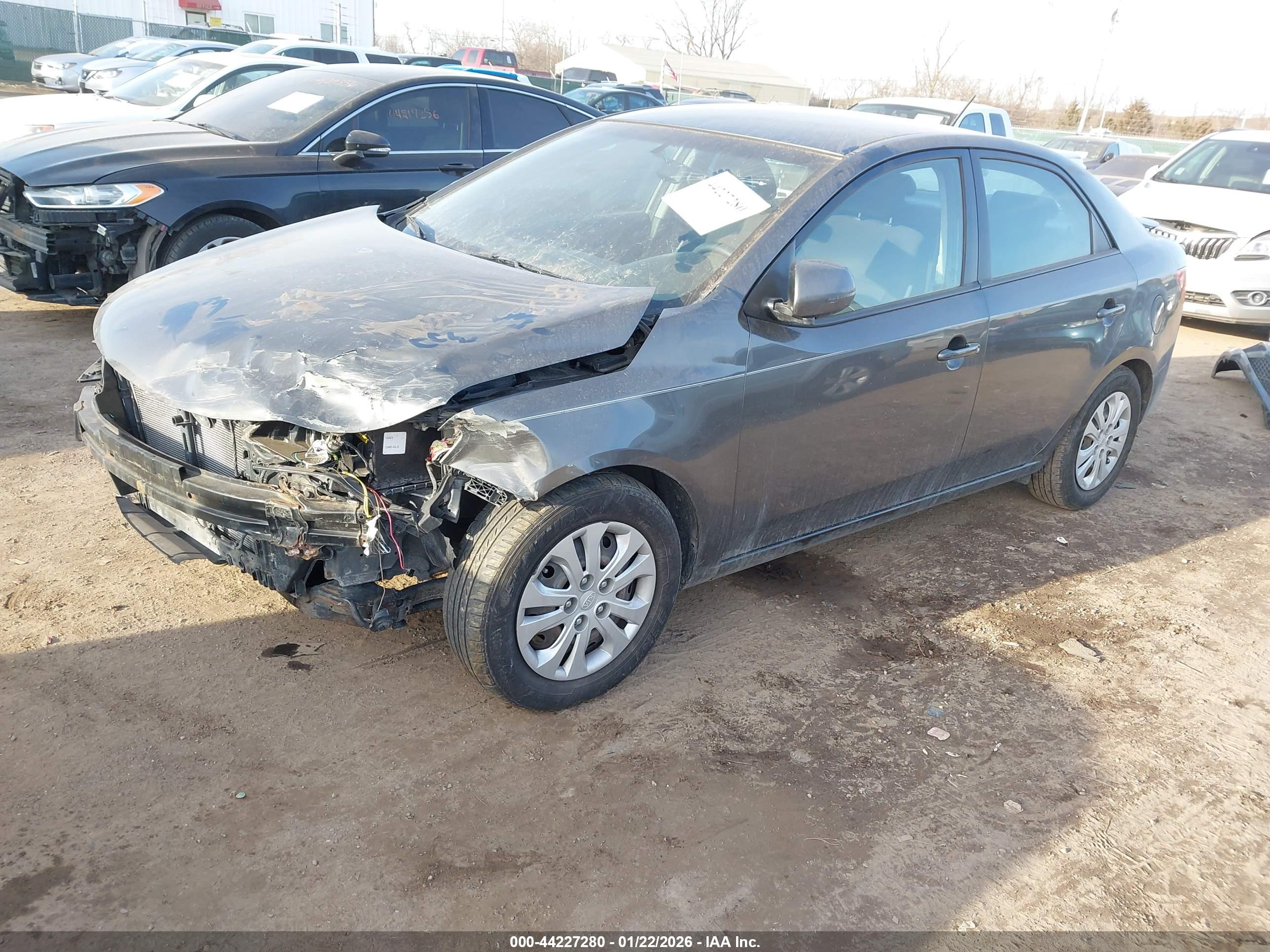 KIA FORTE image 2