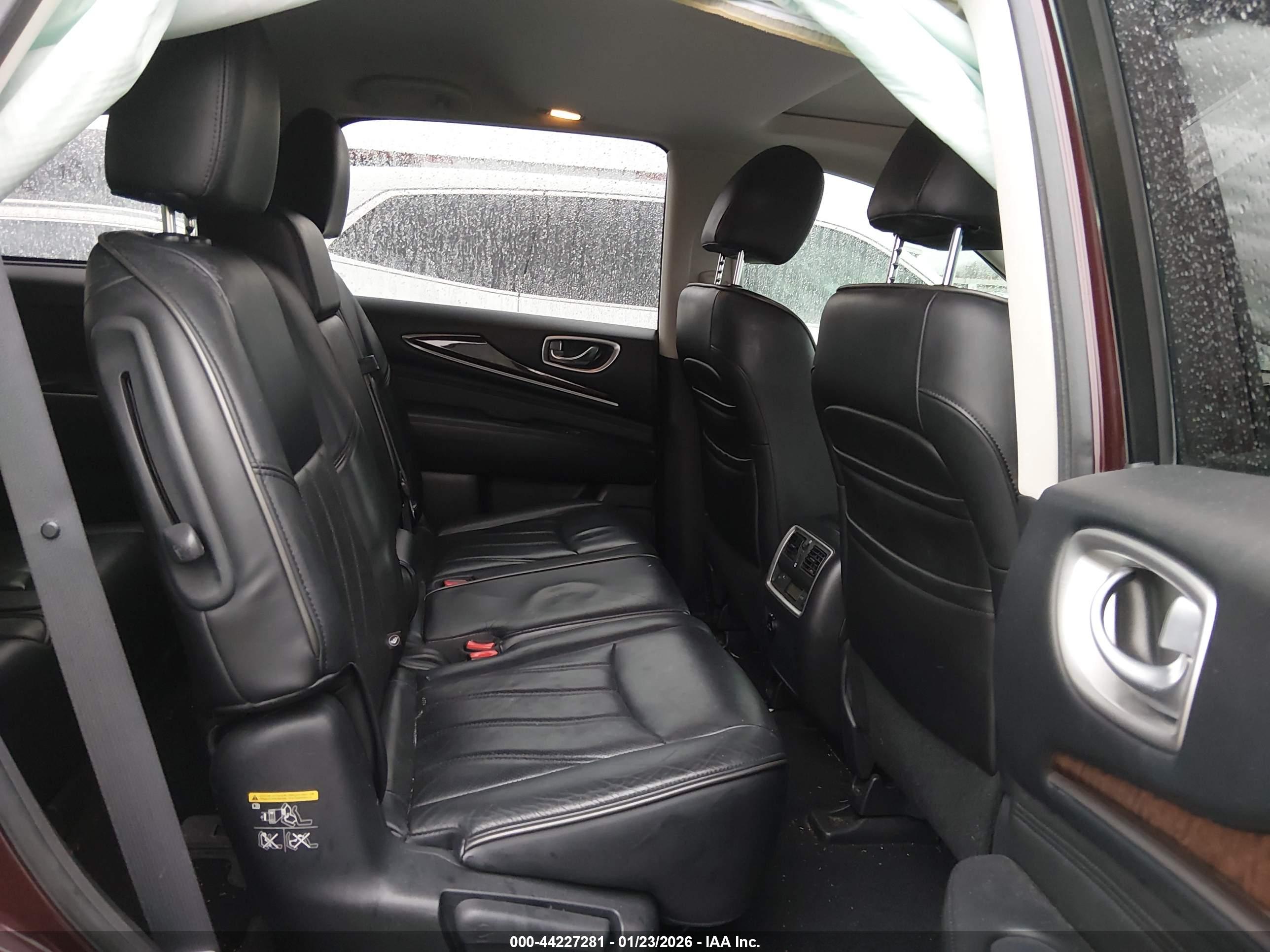 INFINITI QX60 image 8