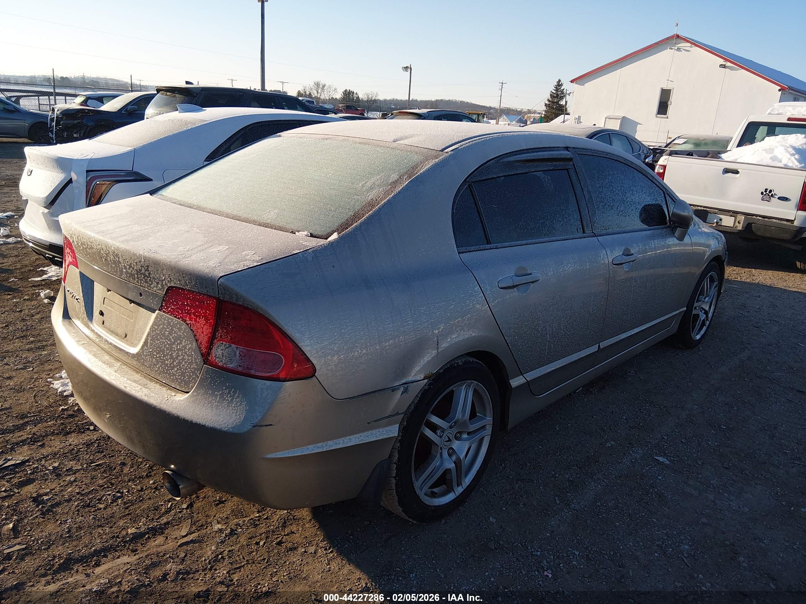 HONDA CIVIC image 4