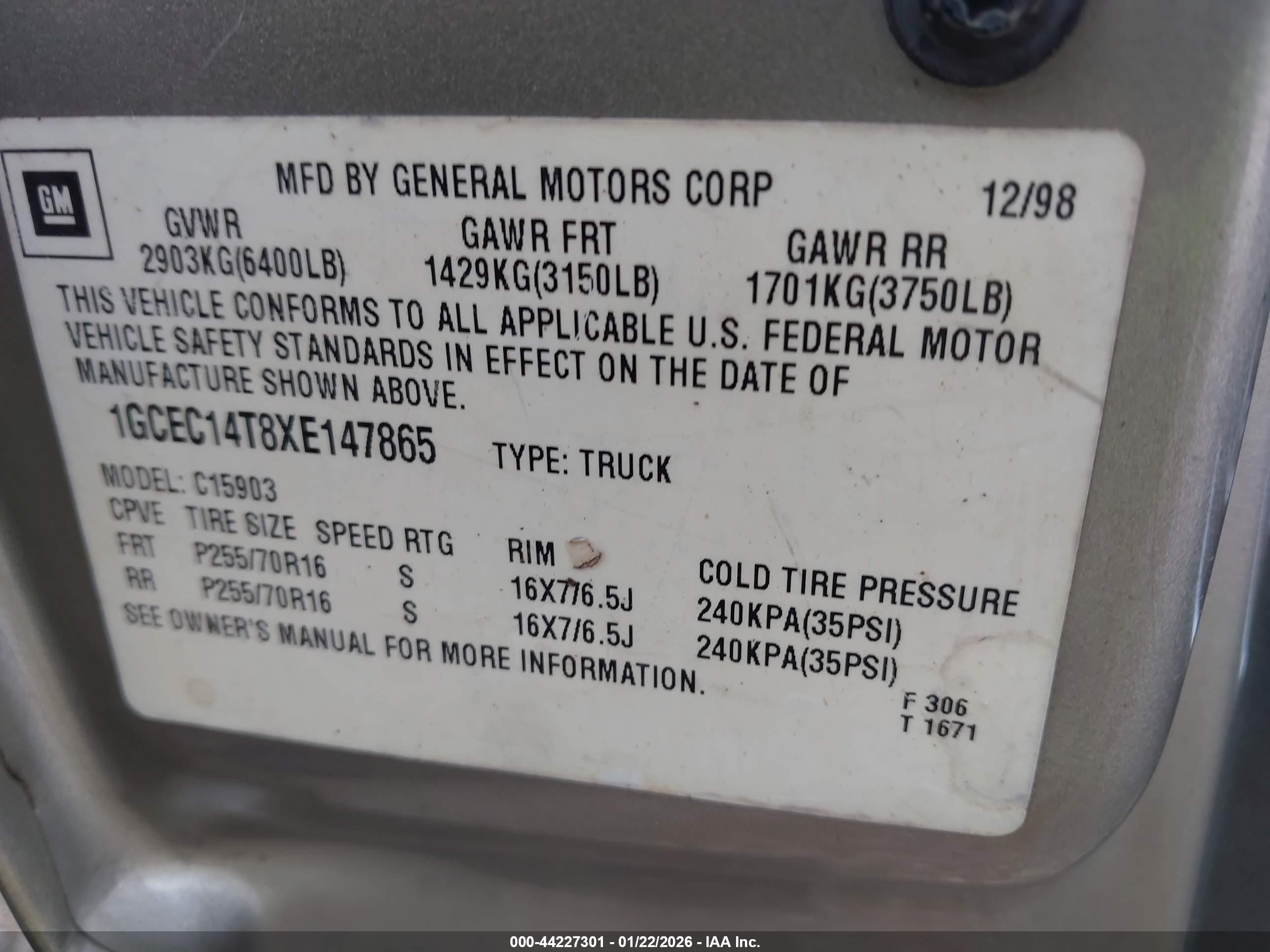 CHEVROLET SILVERADO image 9
