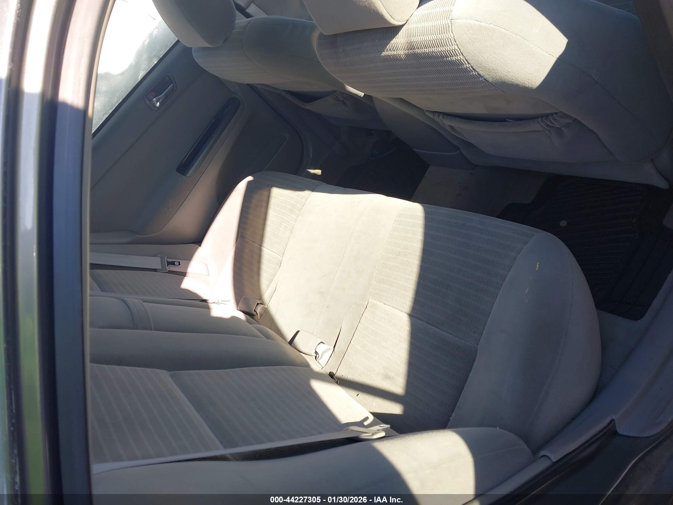 TOYOTA CAMRY image 8