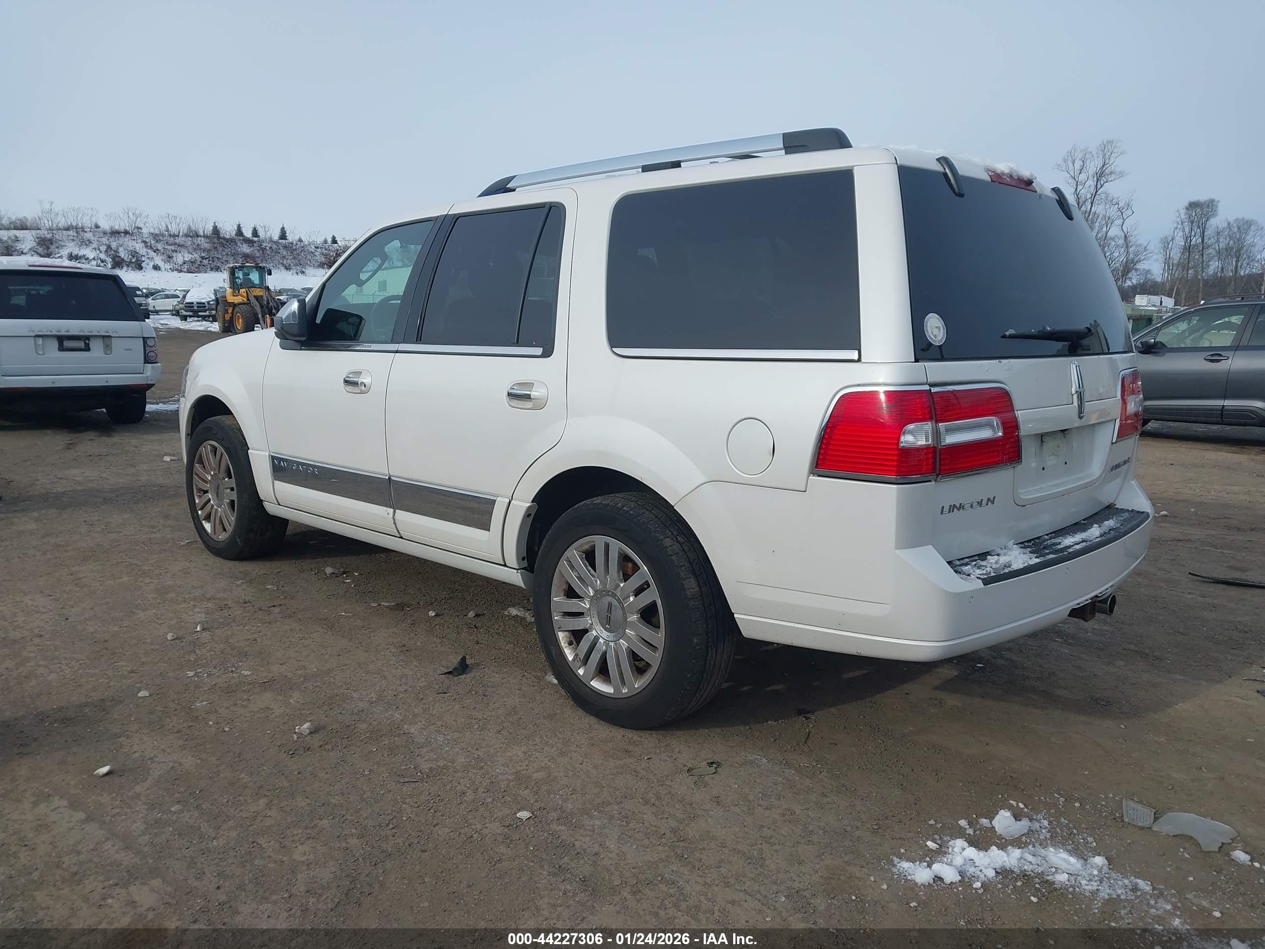 LINCOLN NAVIGATOR image 3
