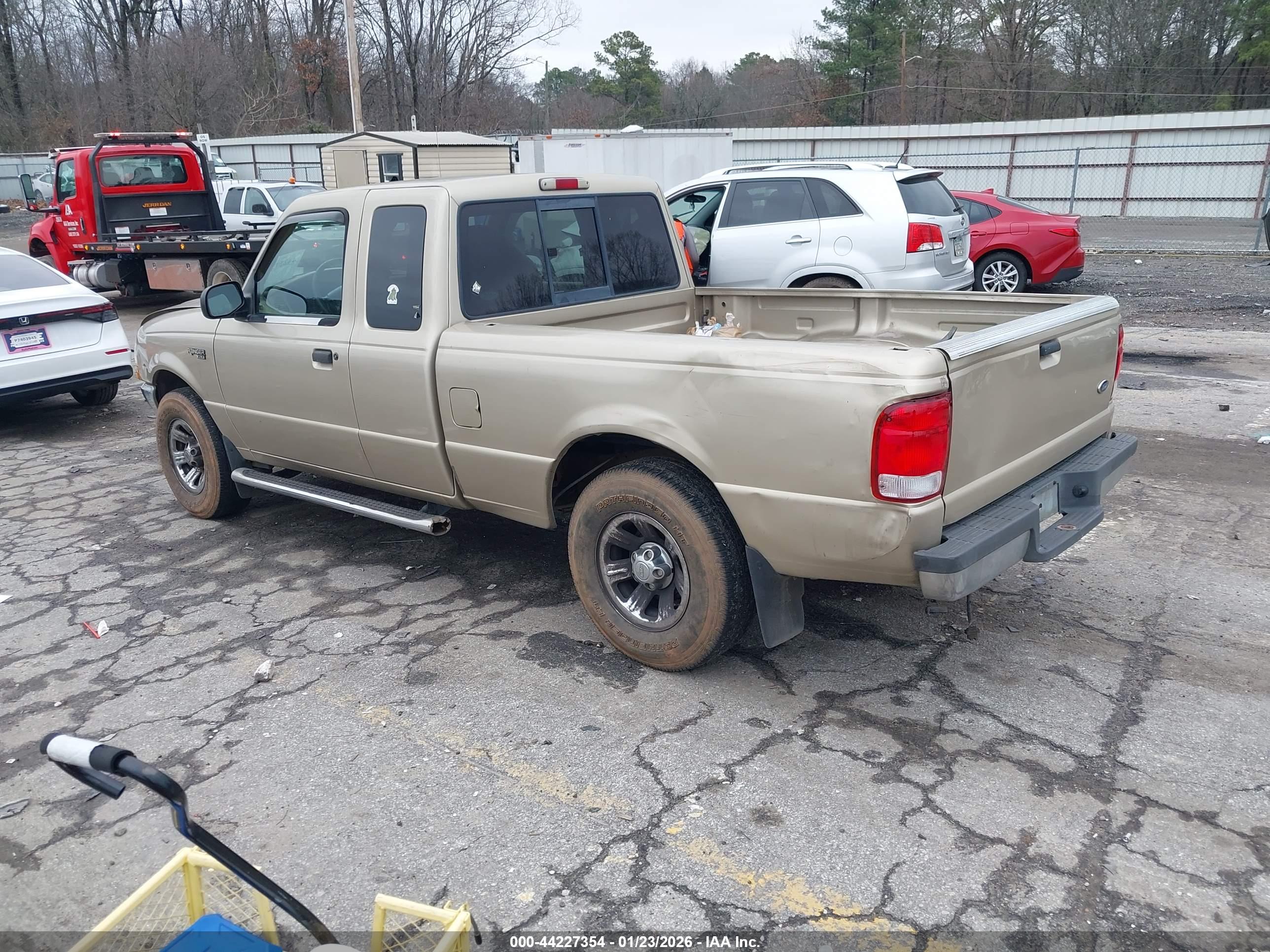 FORD RANGER image 3