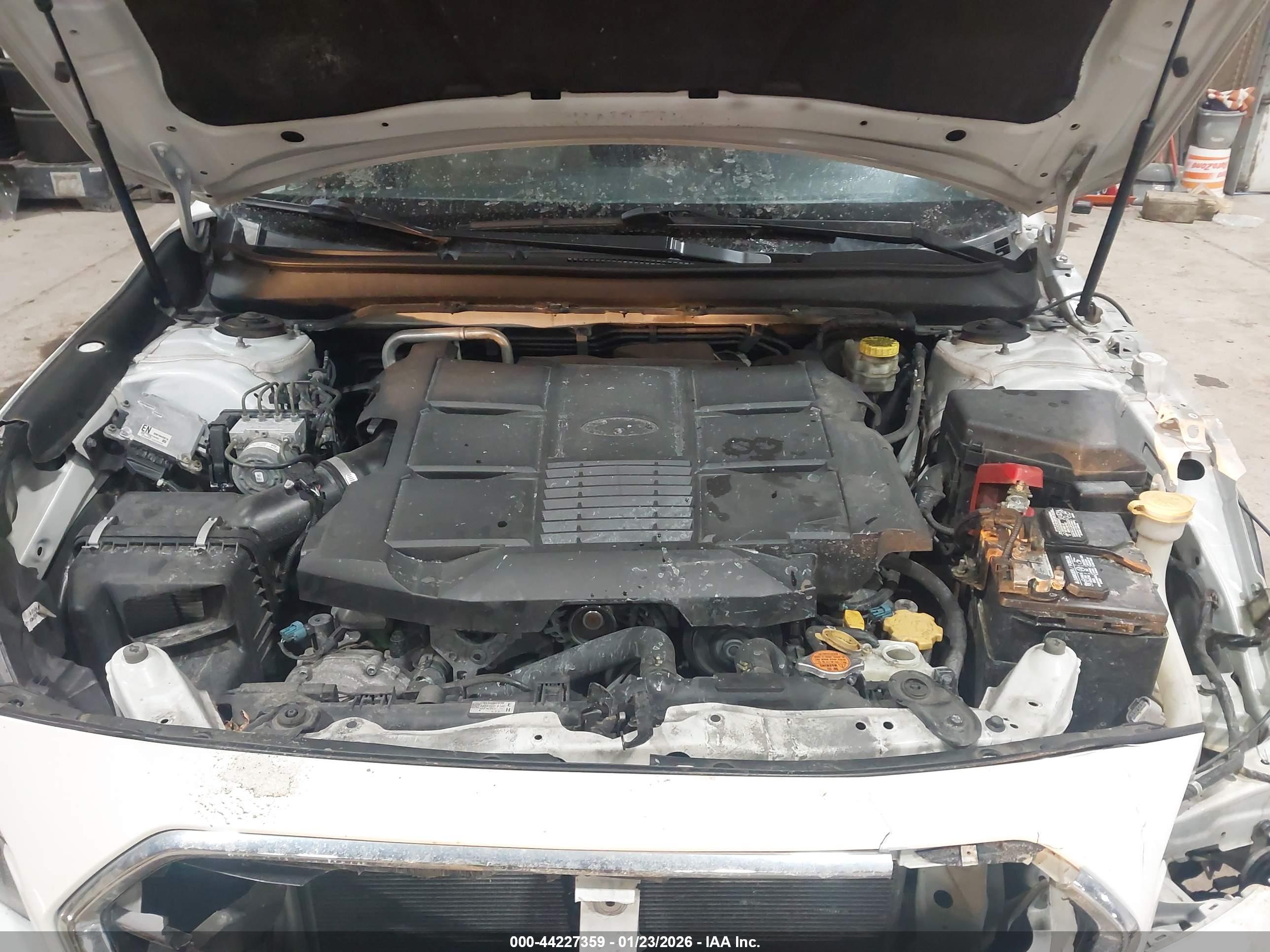 SUBARU LEGACY image 10