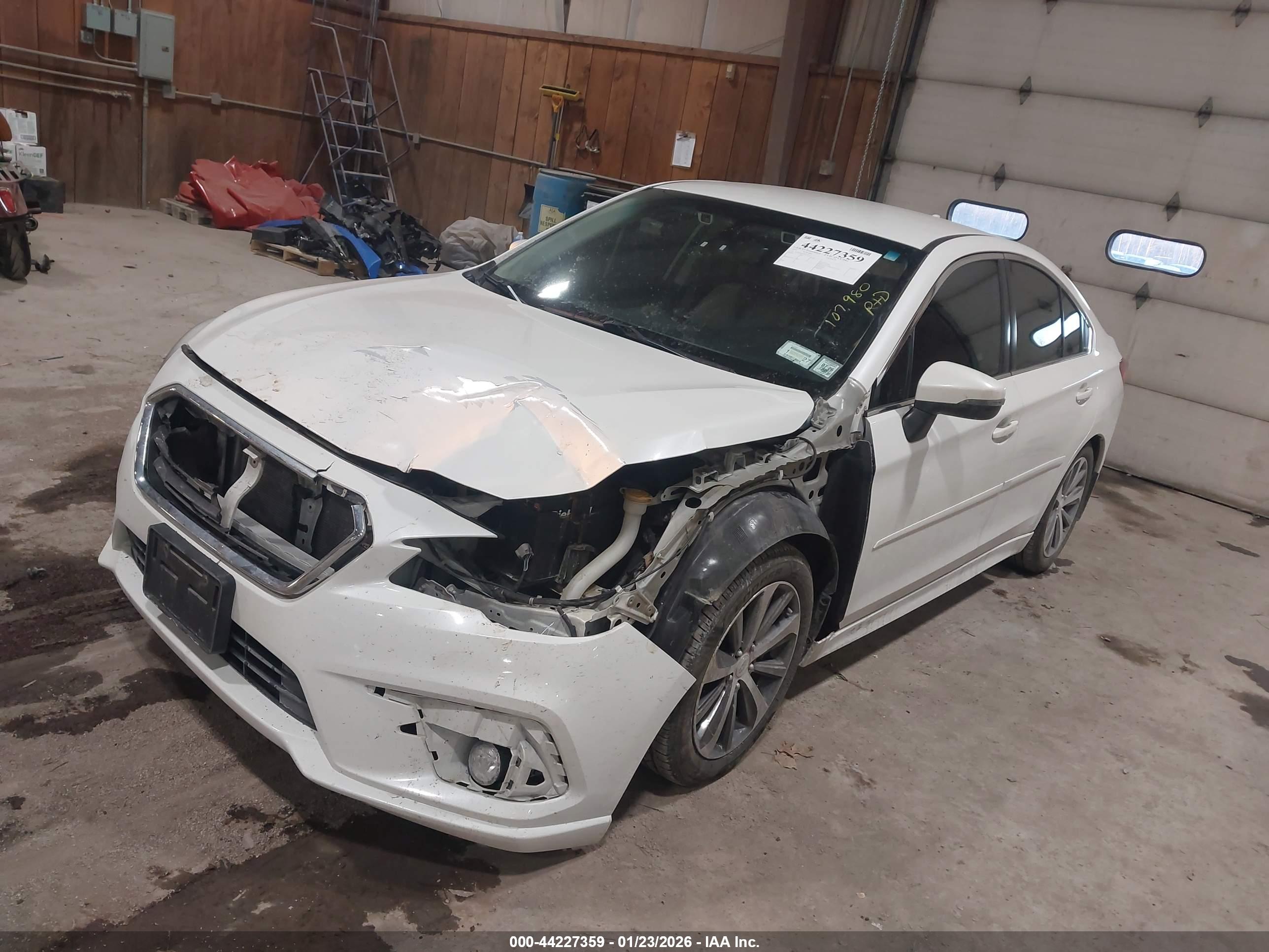 SUBARU LEGACY image 2