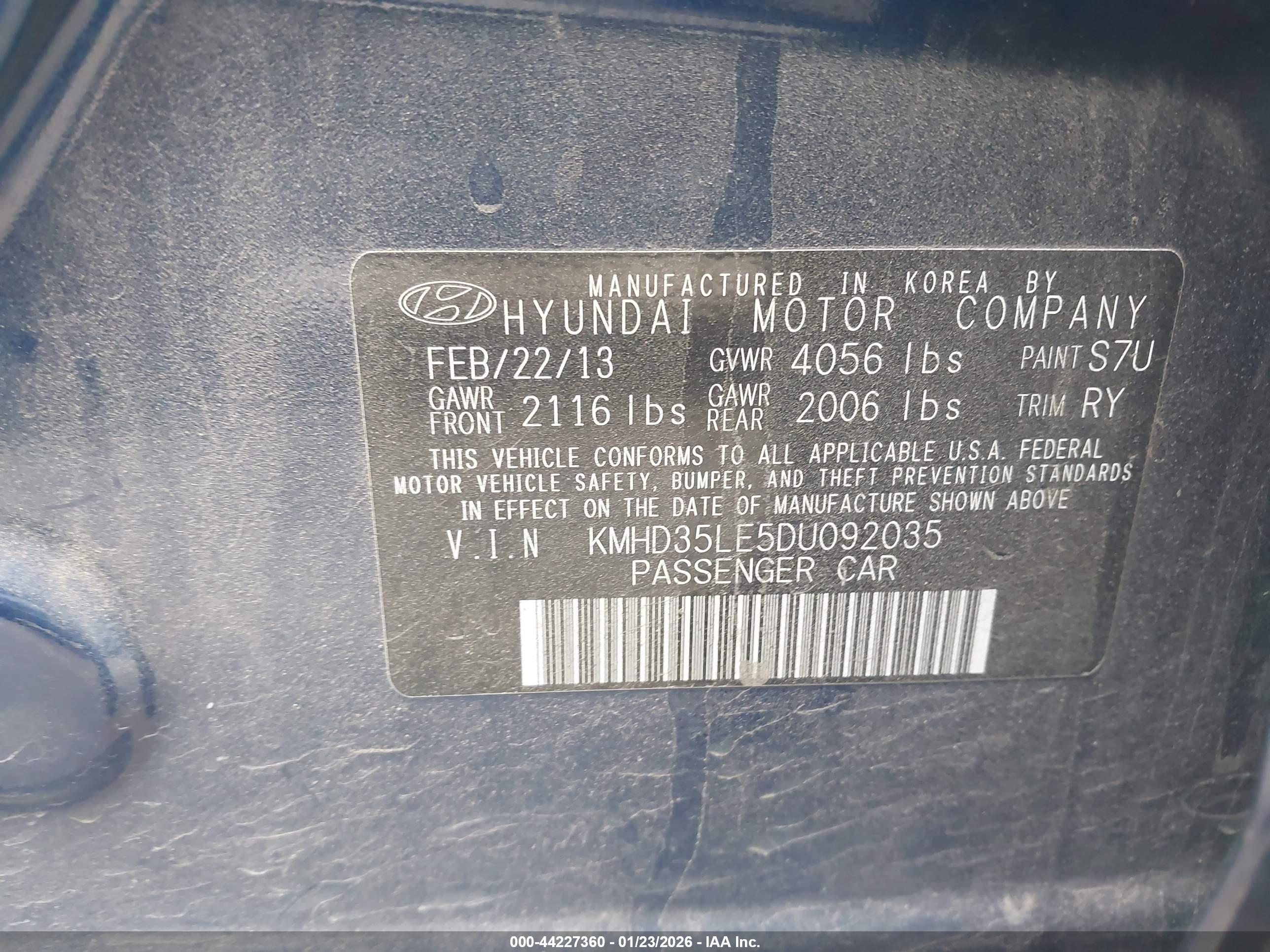 HYUNDAI ELANTRA image 9