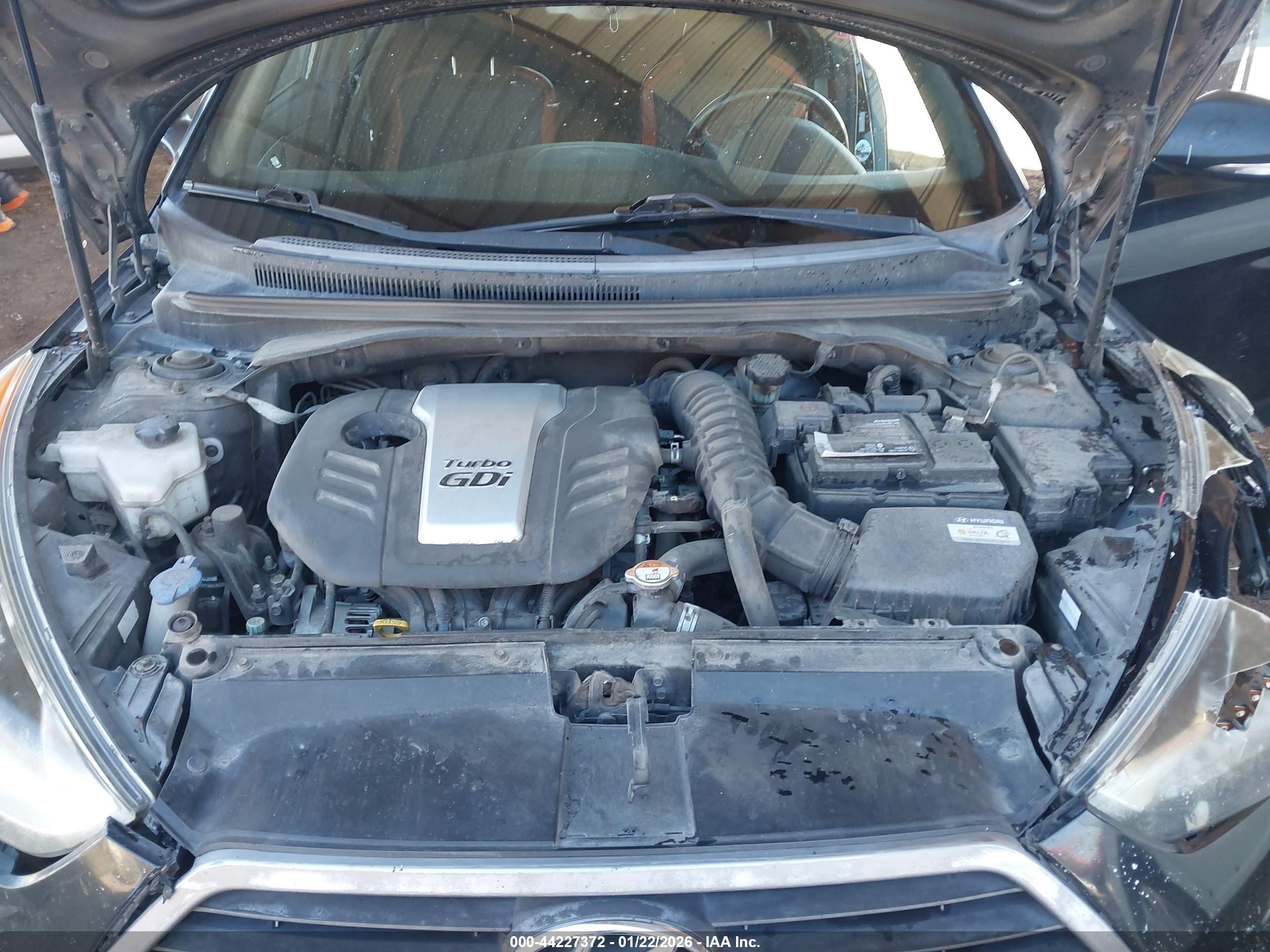 HYUNDAI VELOSTER image 10