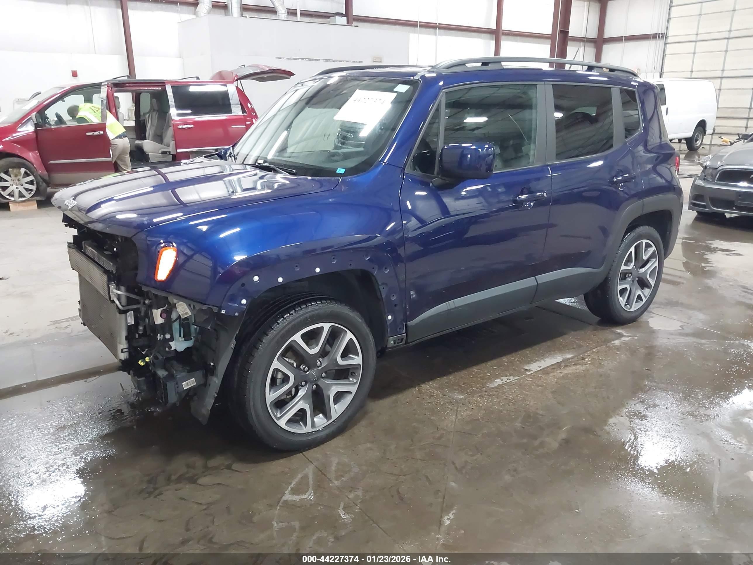 JEEP RENEGADE image 2