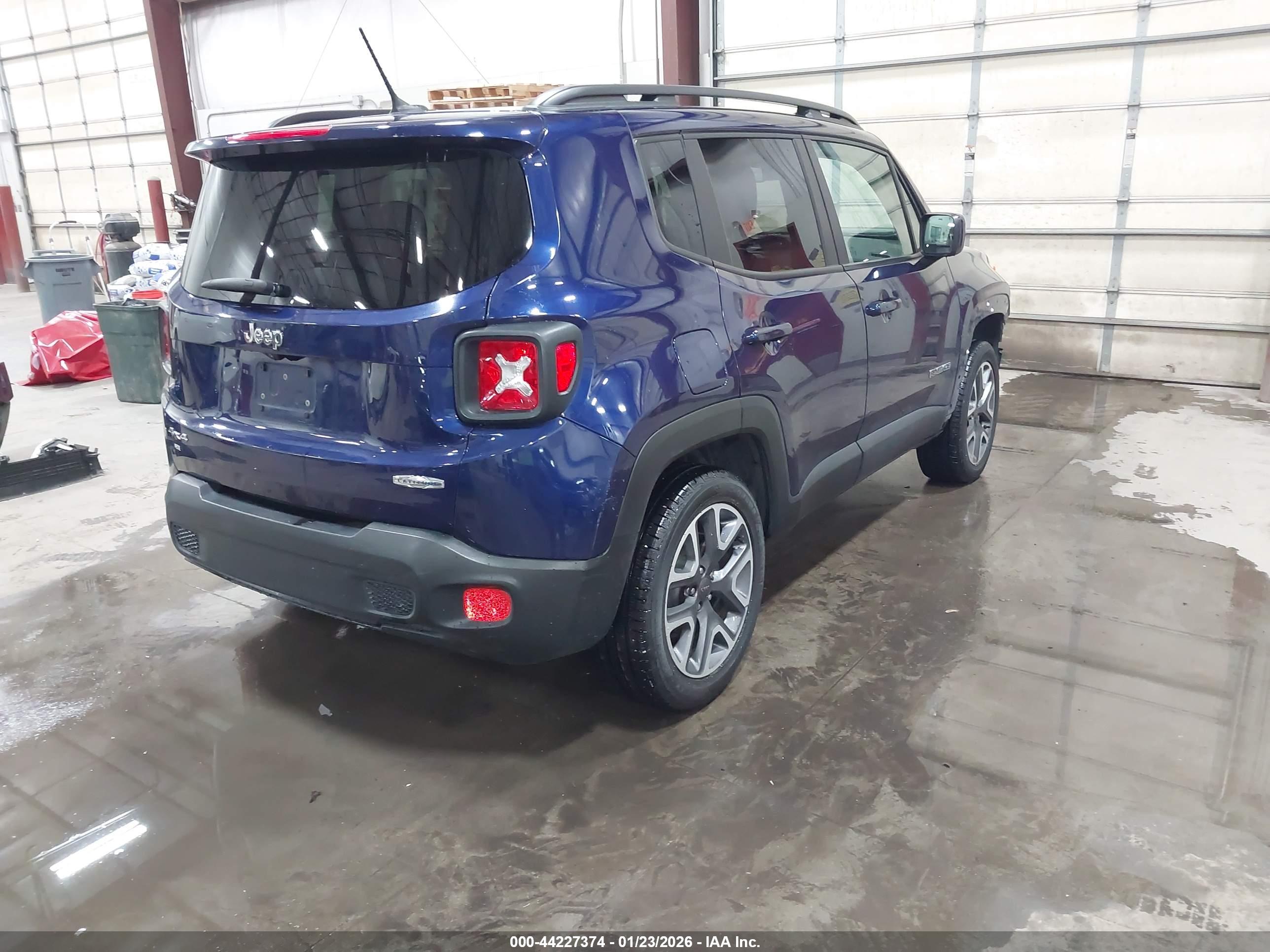 JEEP RENEGADE image 4