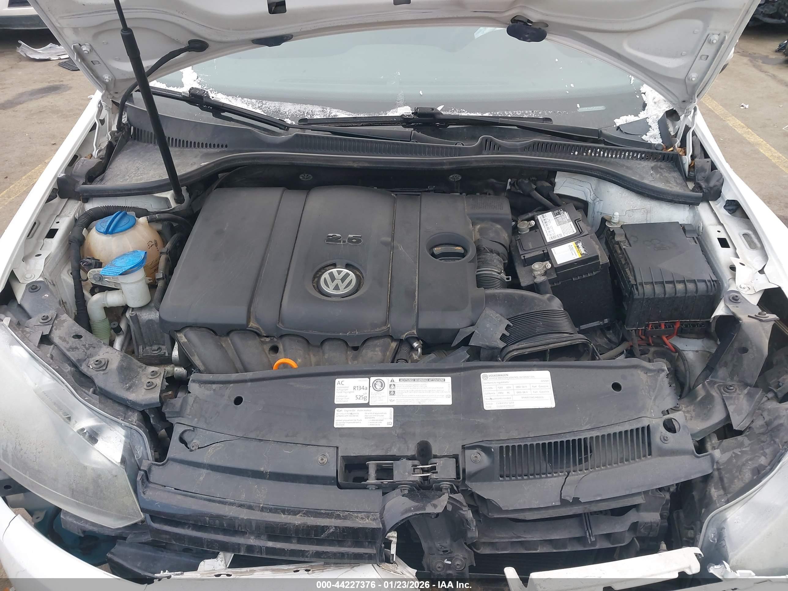 VOLKSWAGEN GOLF image 10