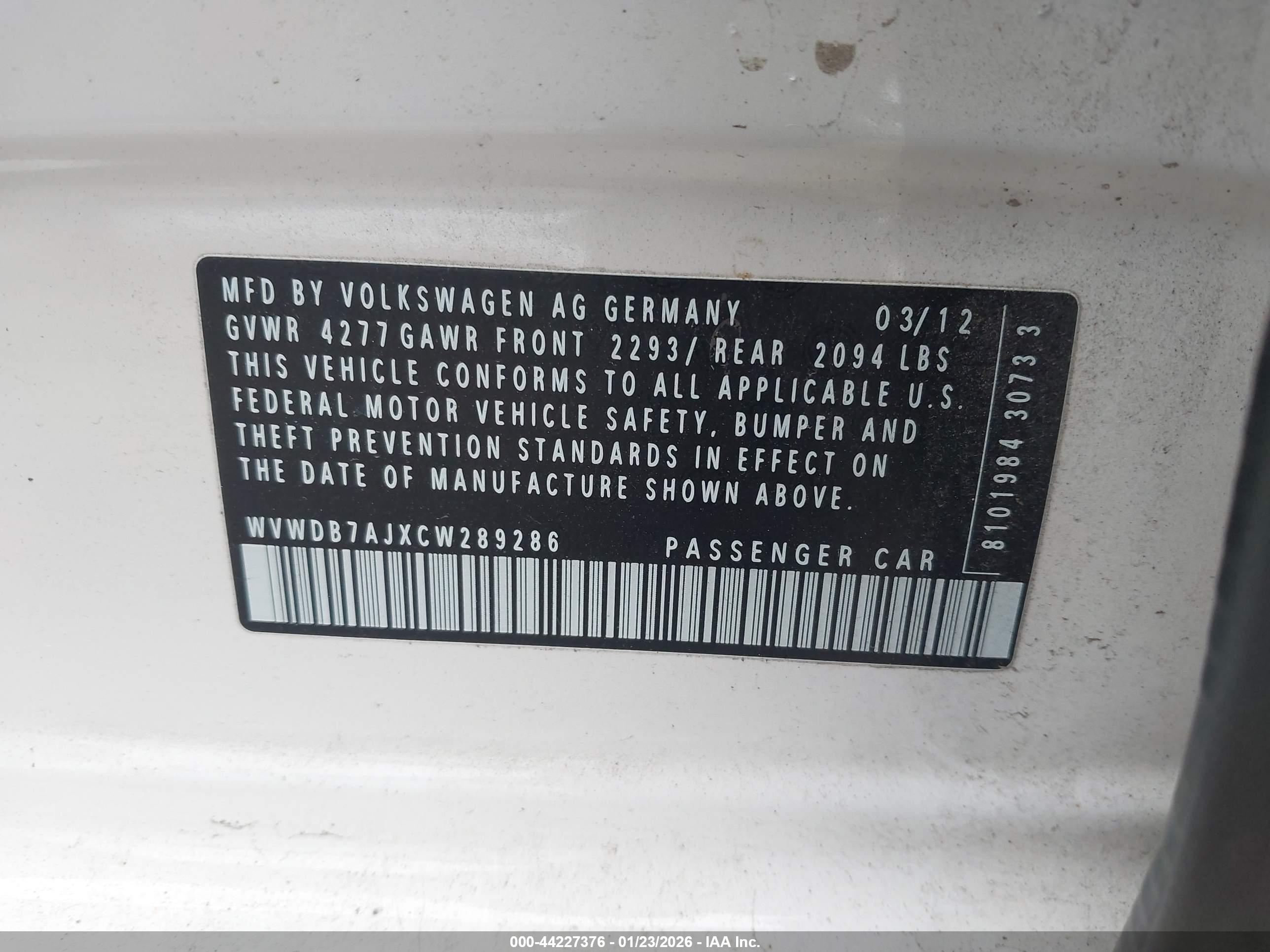 VOLKSWAGEN GOLF image 9