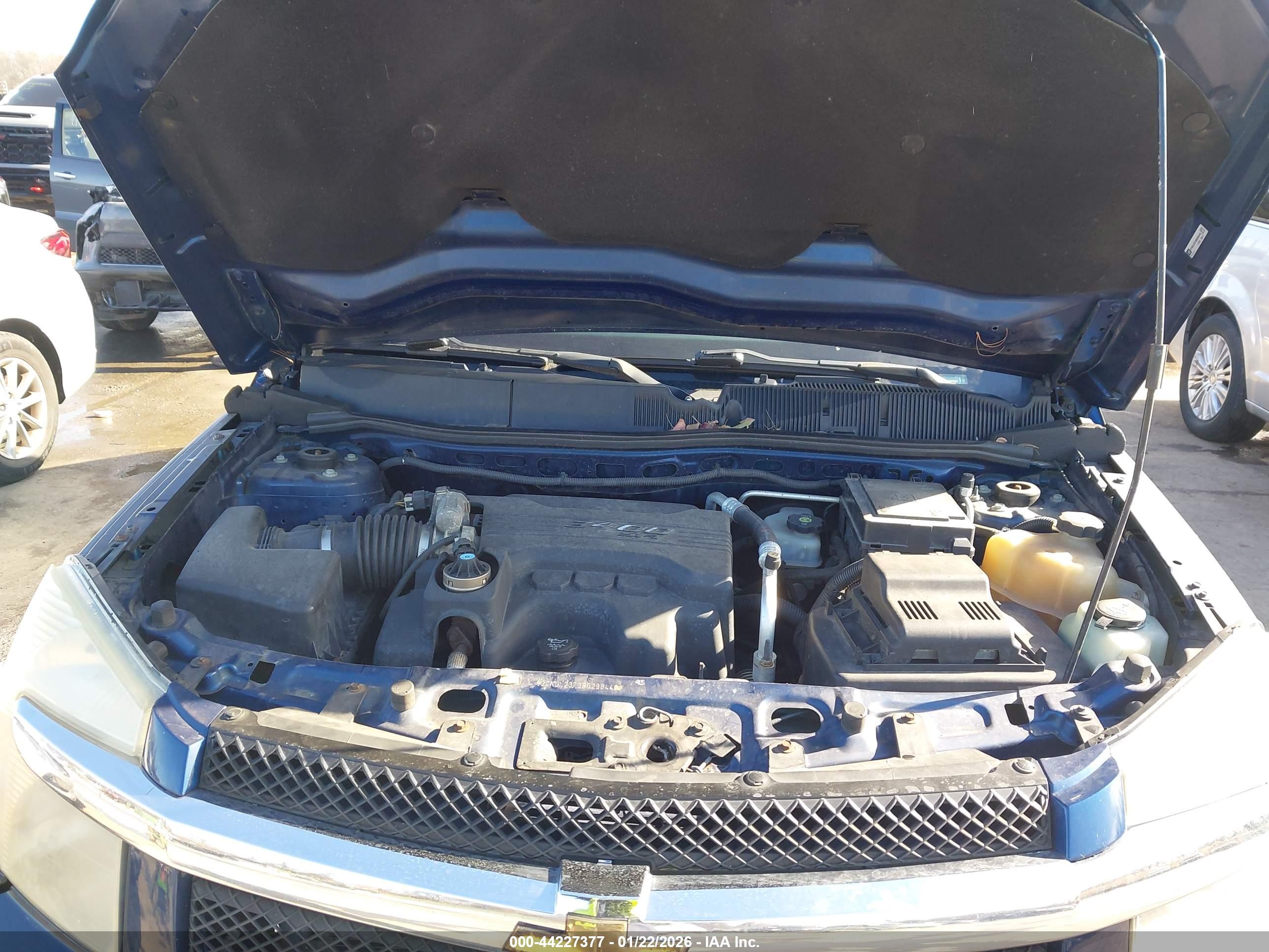 CHEVROLET EQUINOX image 10