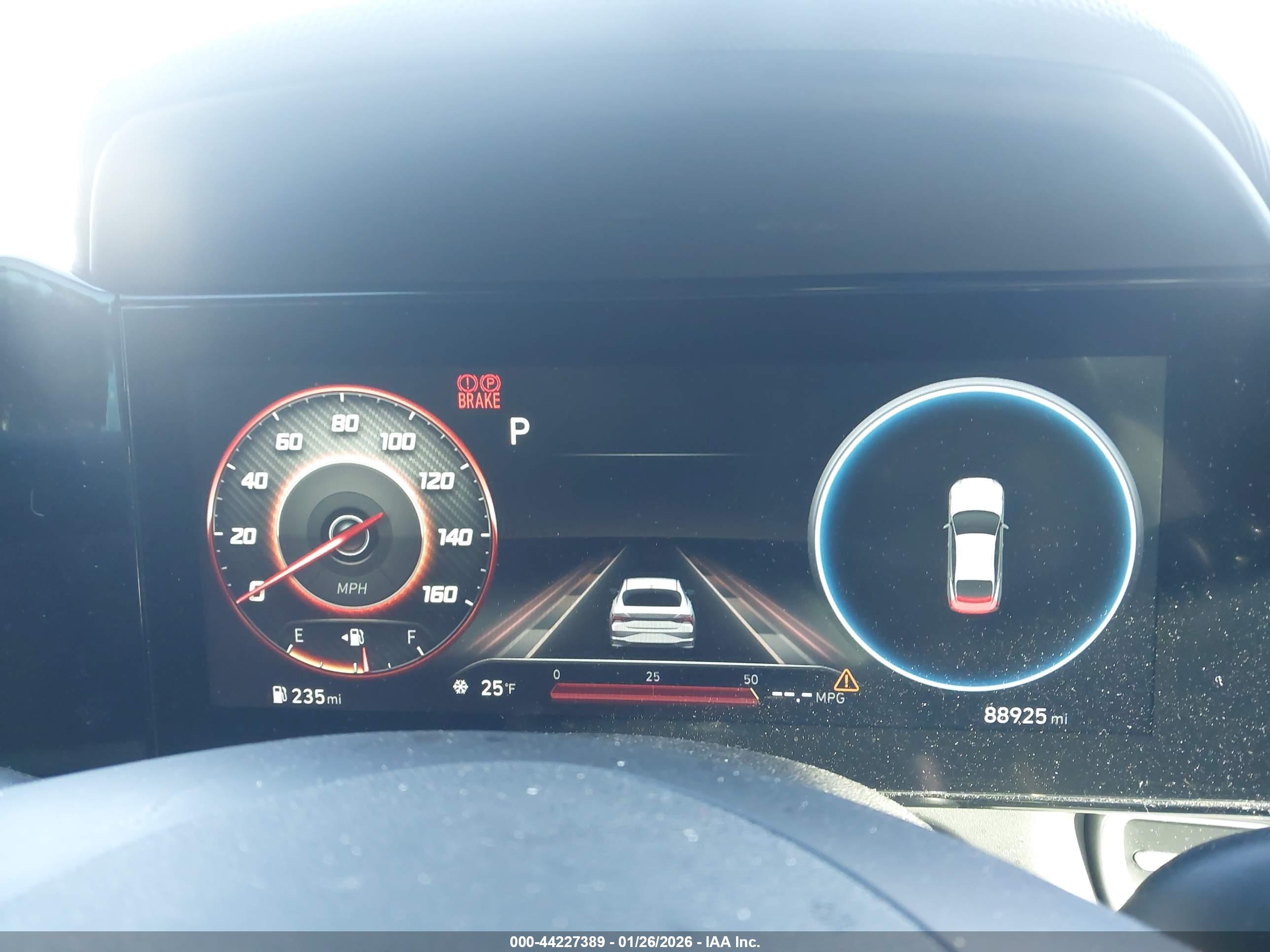 HYUNDAI ELANTRA image 7