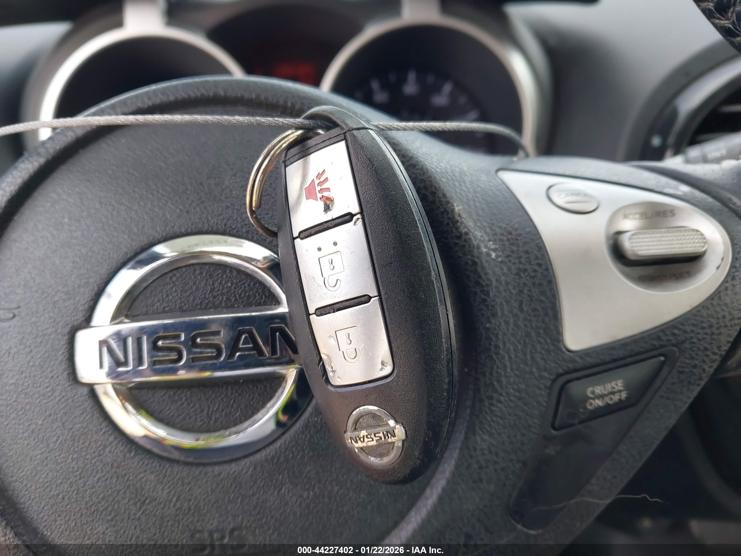 NISSAN JUKE image 11