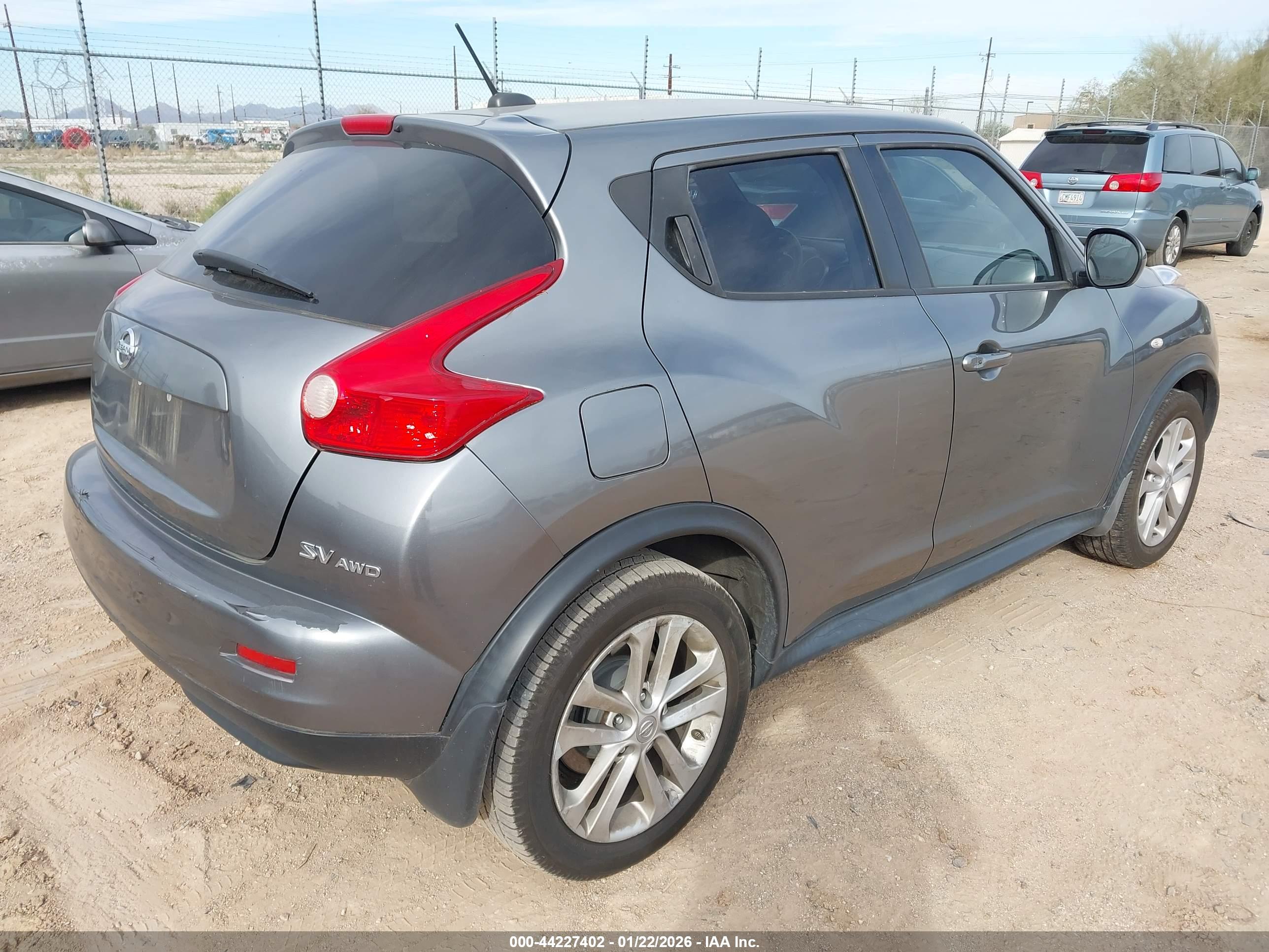 NISSAN JUKE image 4