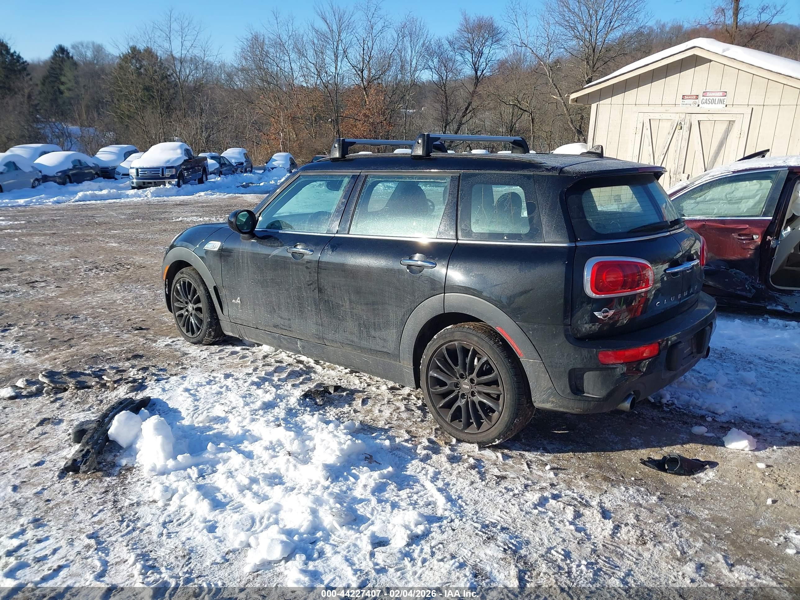 MINI CLUBMAN image 3
