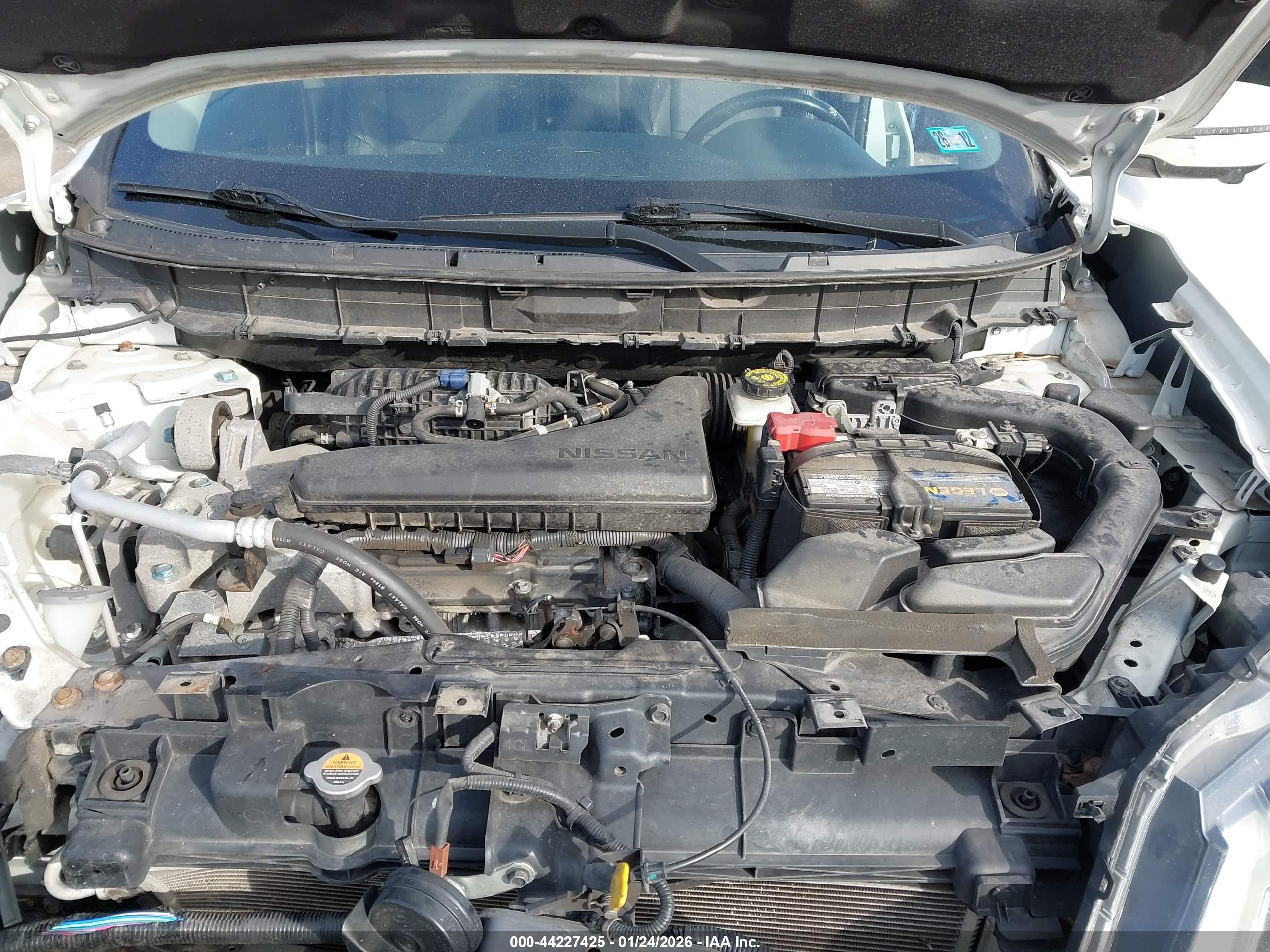 NISSAN ROGUE image 10
