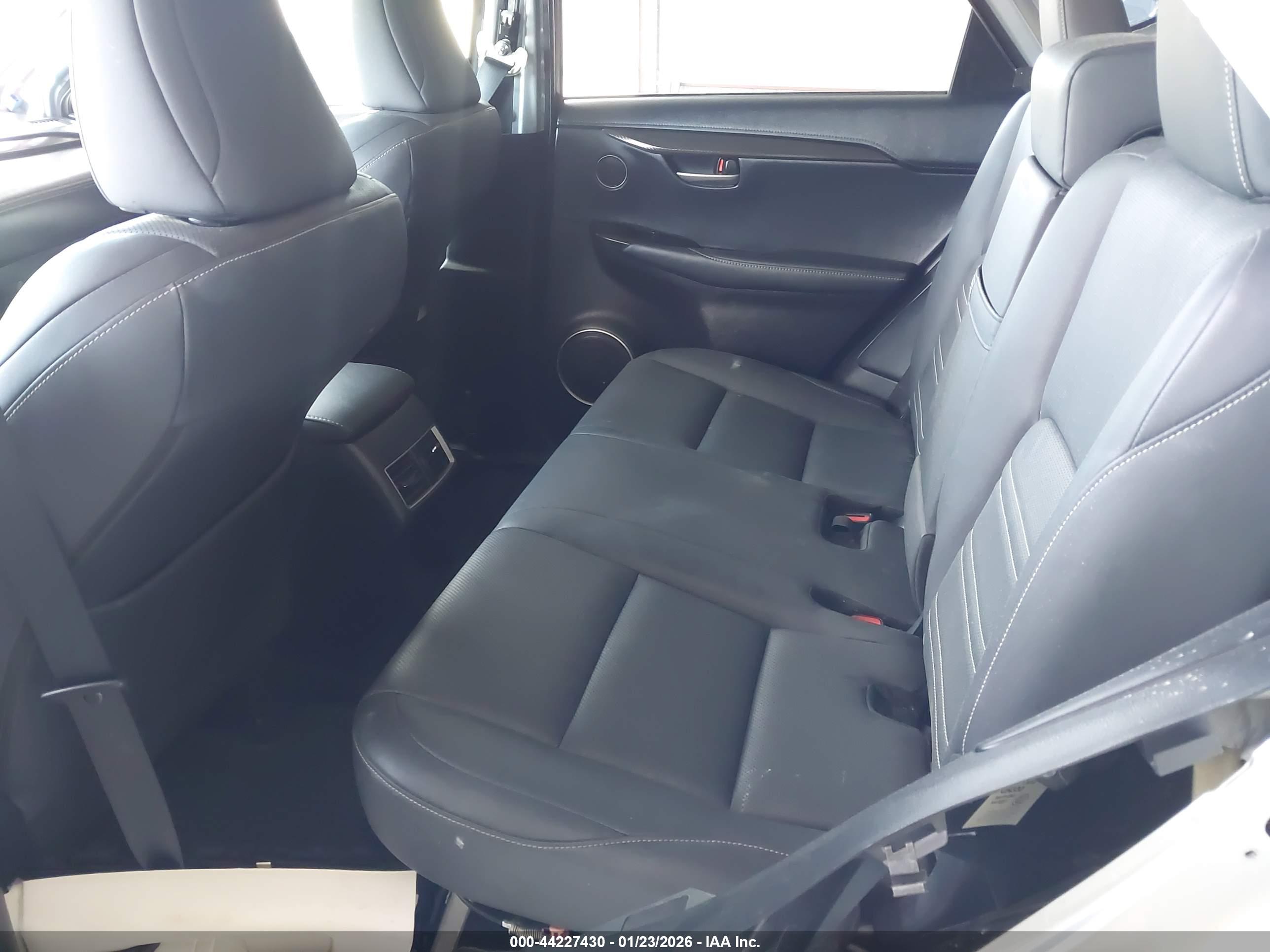 LEXUS NX image 8