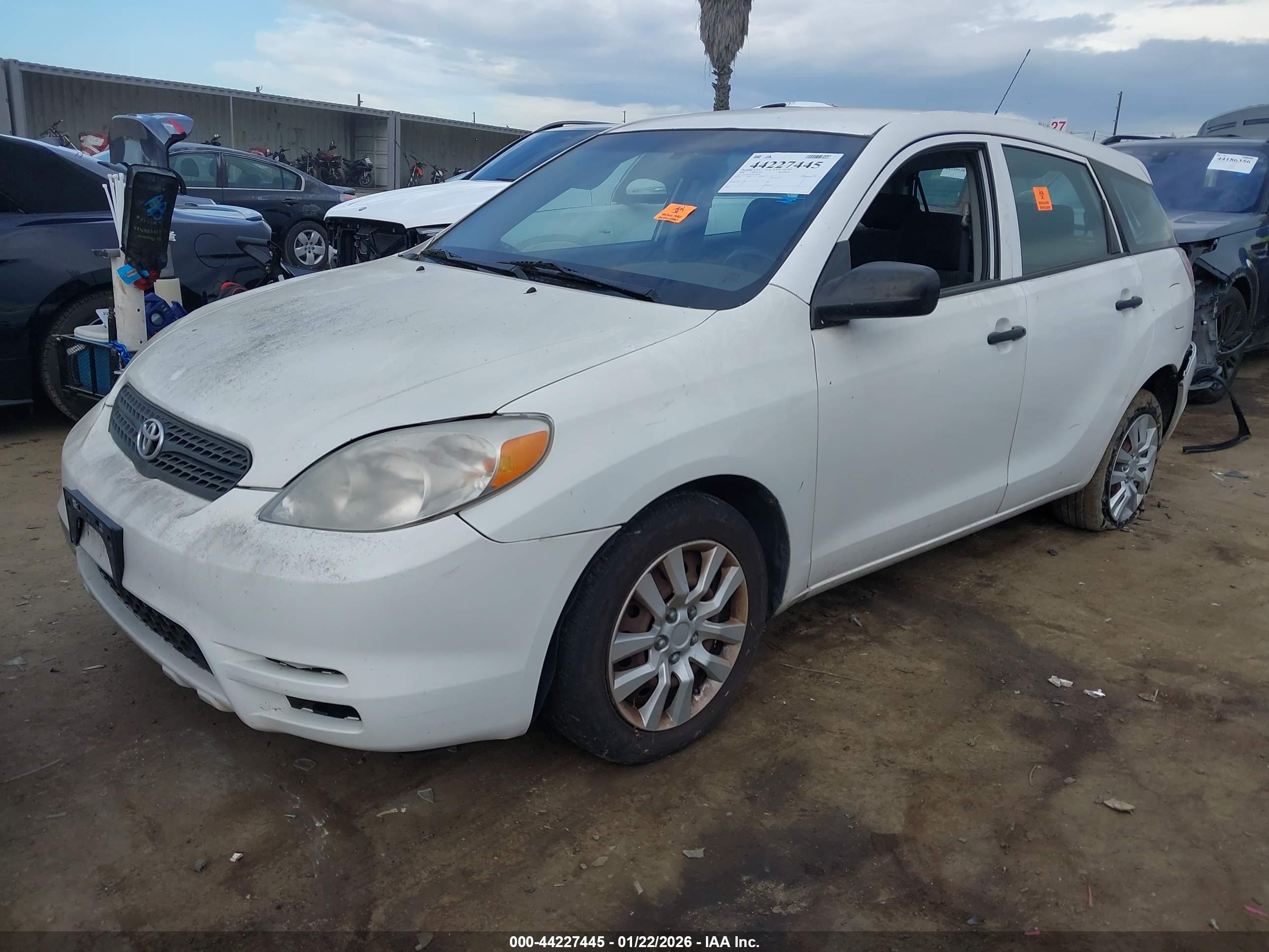 TOYOTA MATRIX image 2