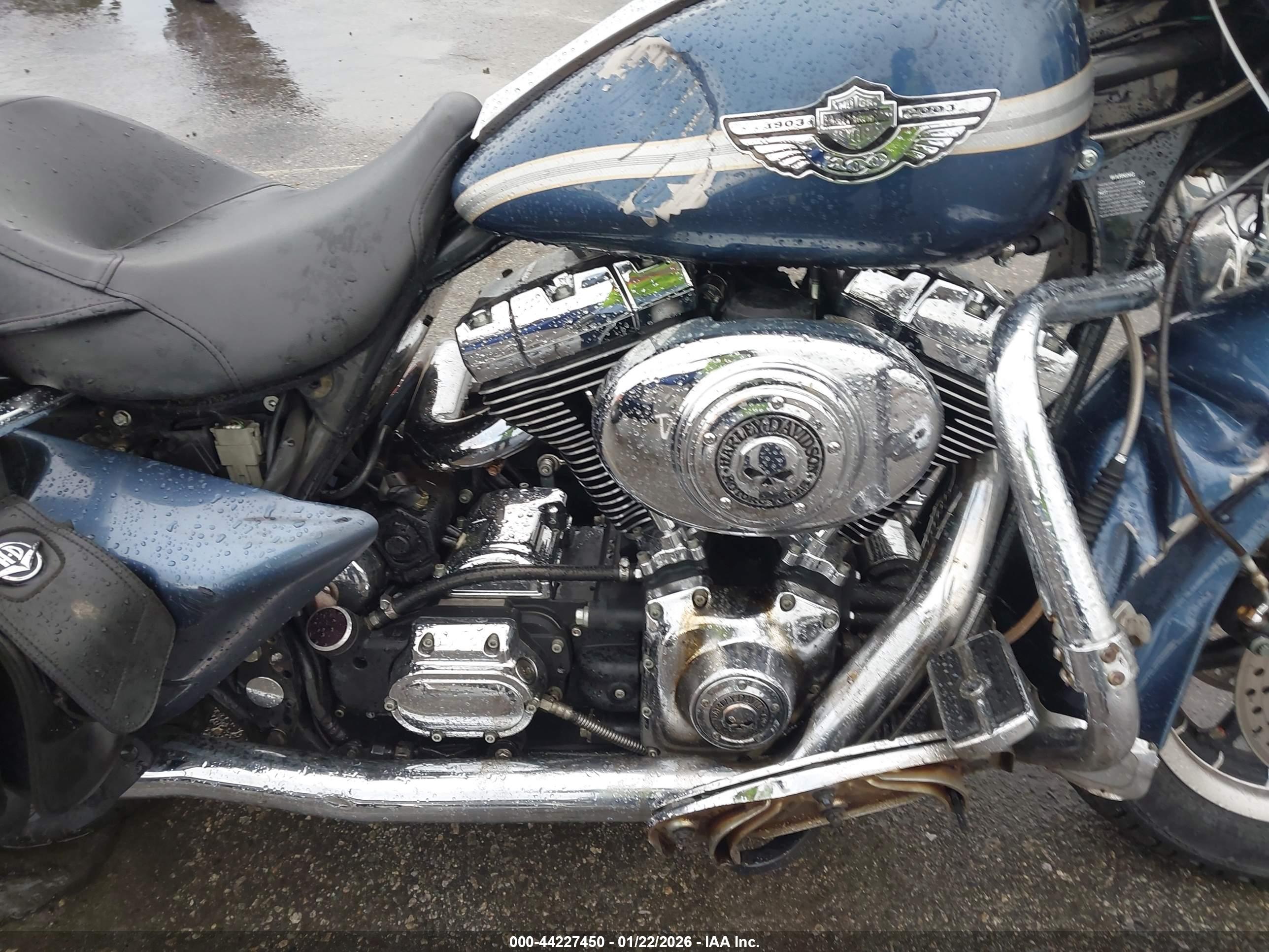 HARLEY-DAVIDSON FLHR image 8