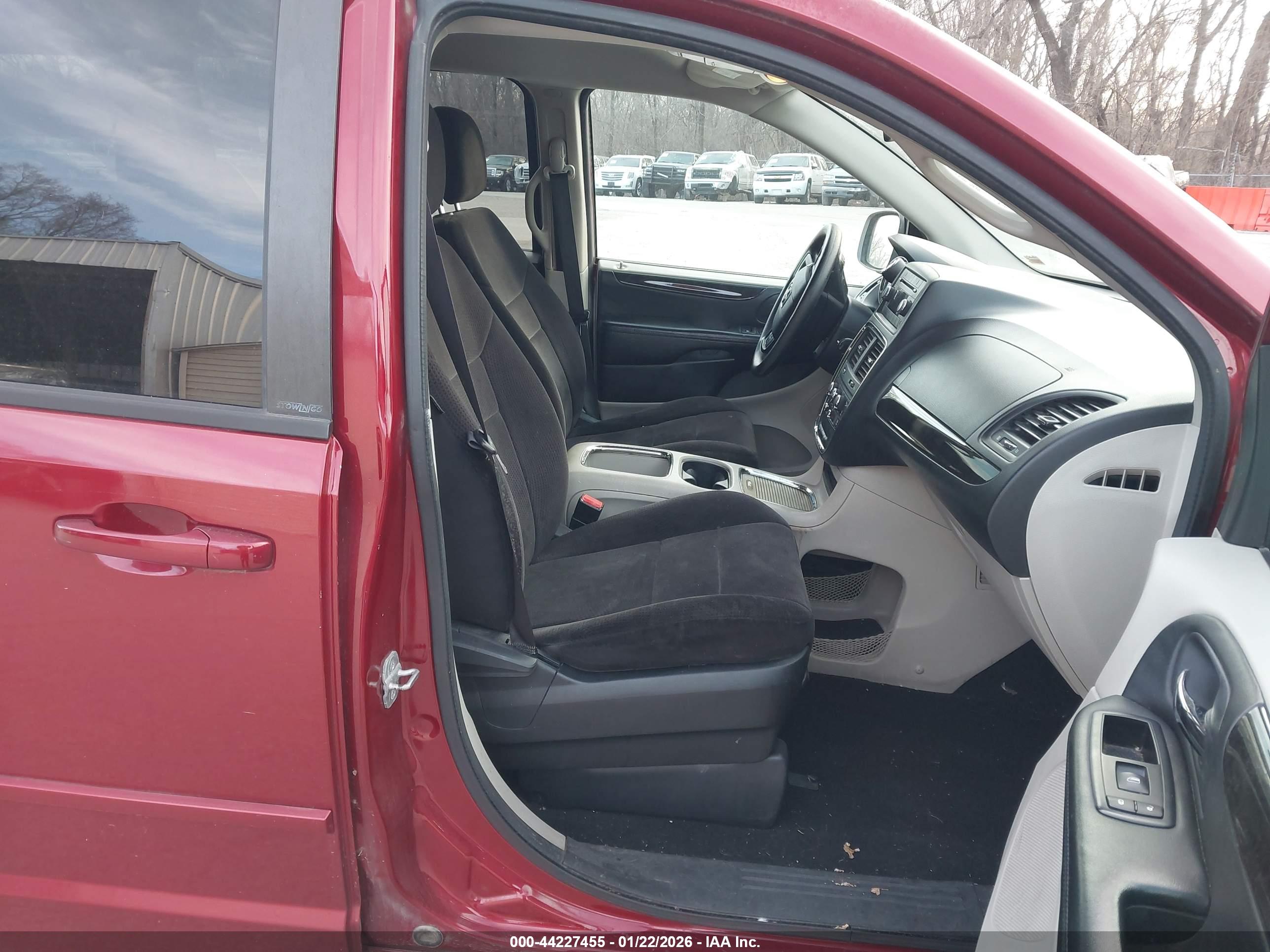 DODGE GRAND image 5