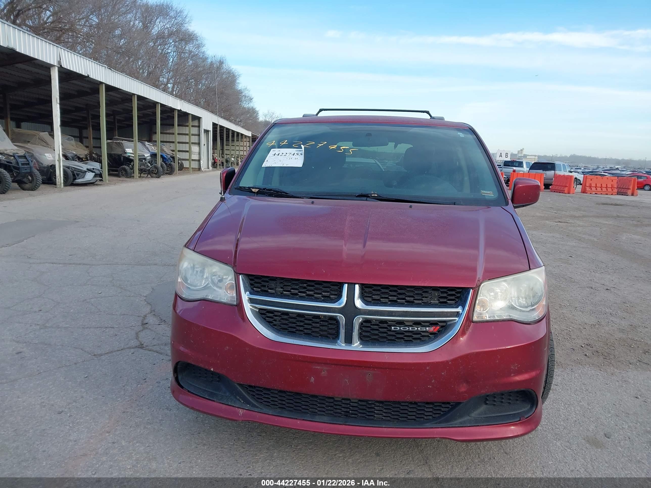 DODGE GRAND image 6