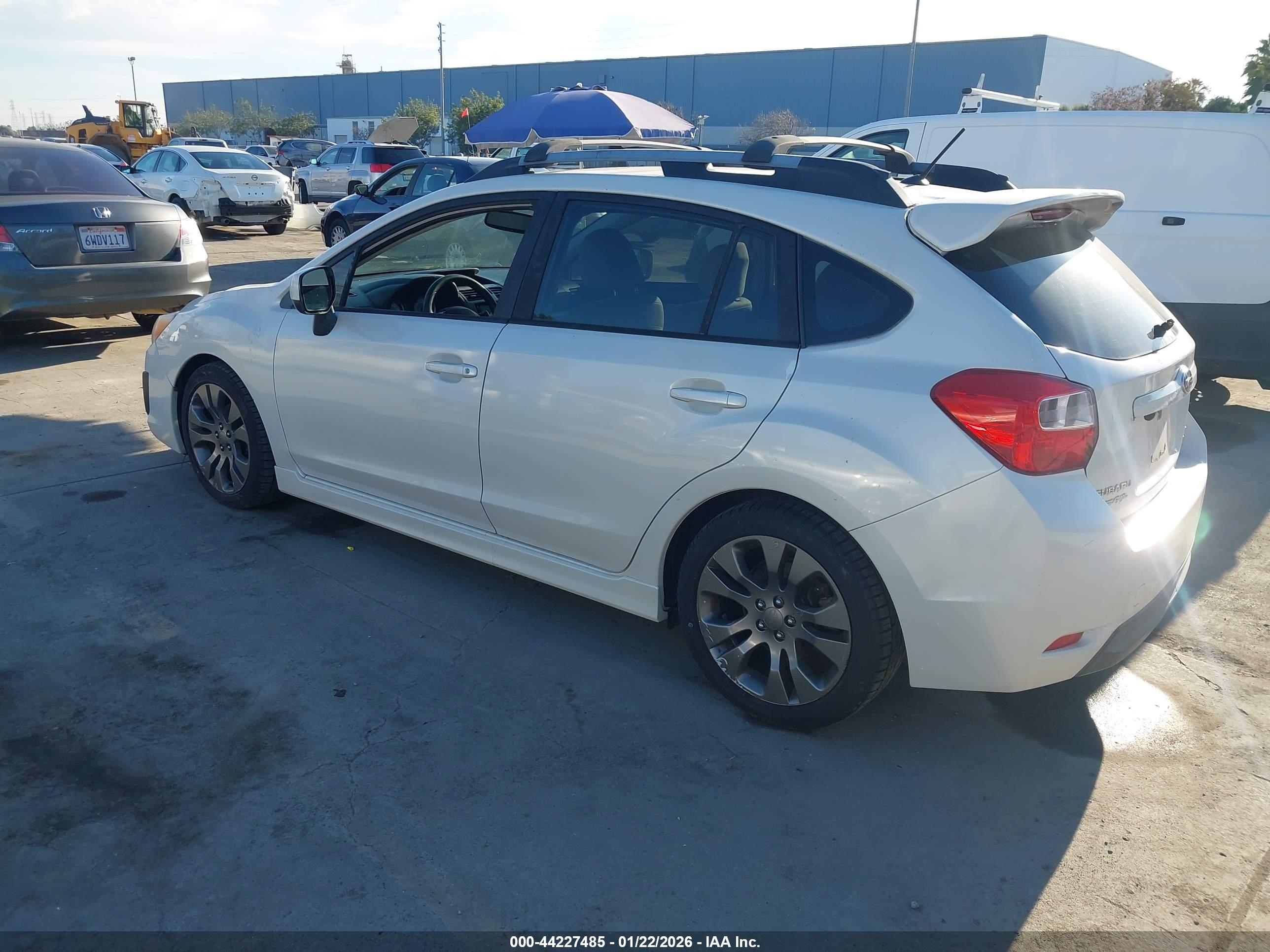 SUBARU IMPREZA image 3
